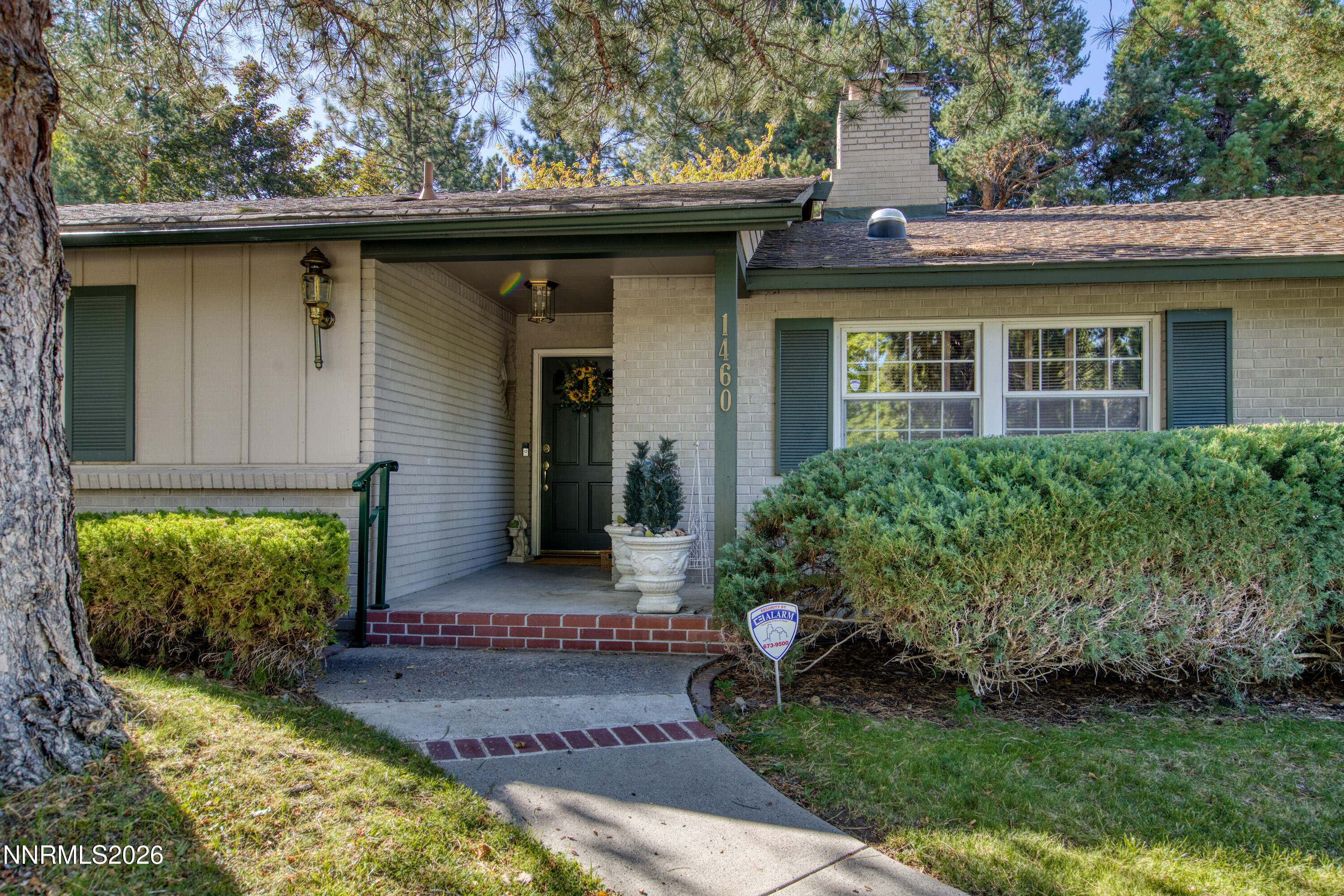 1460 Coronet Boulevard Property Photo 3