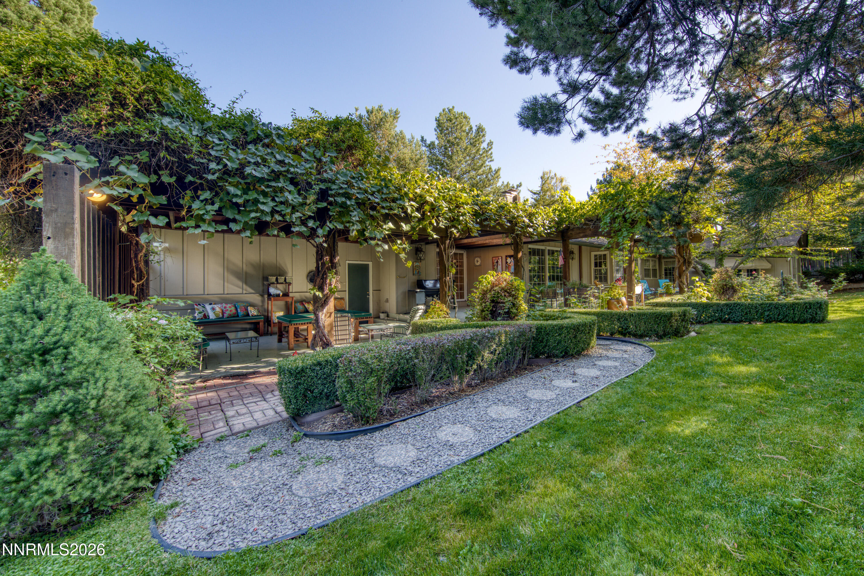 1460 Coronet Boulevard Property Photo 33