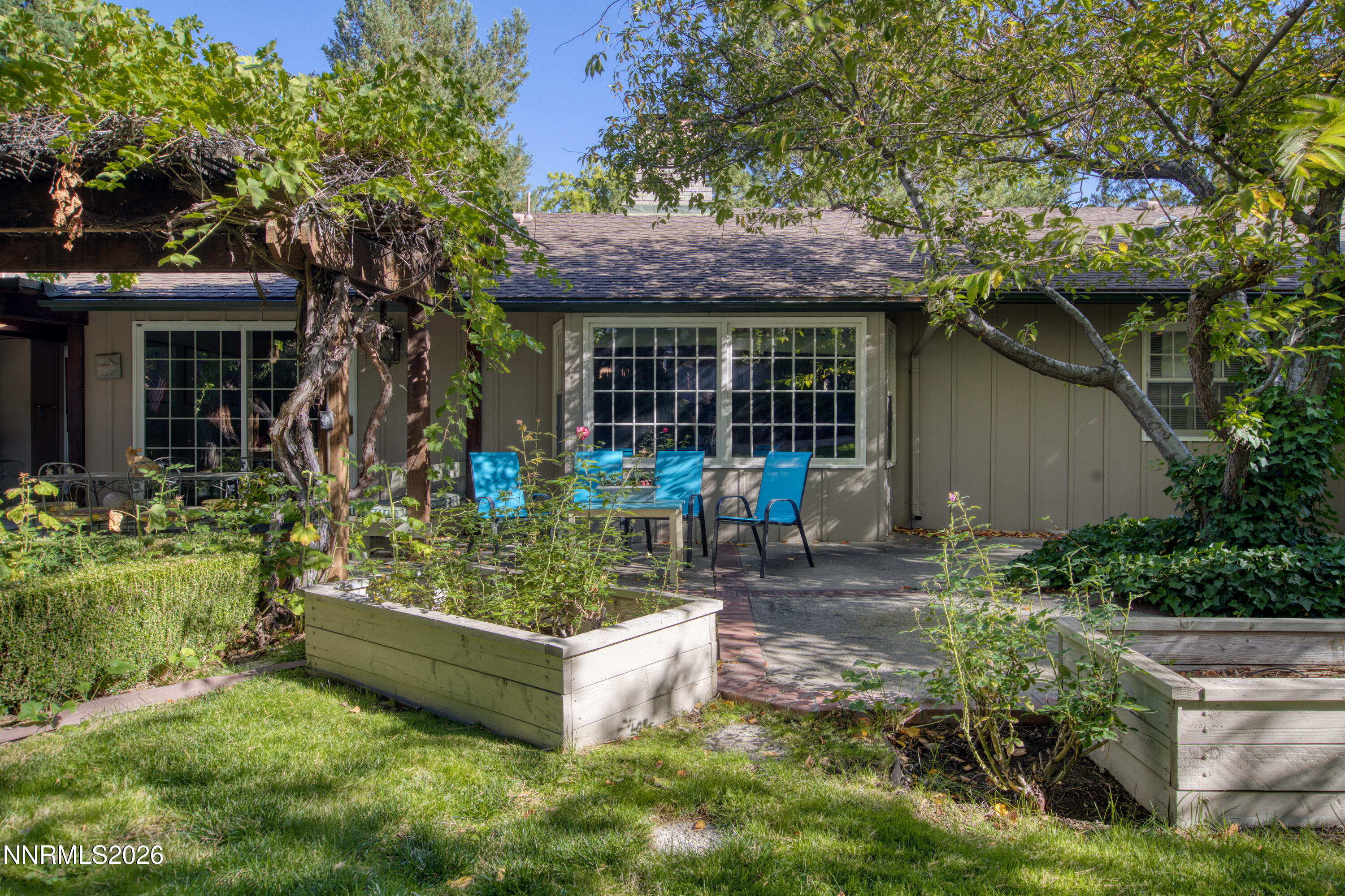 1460 Coronet Boulevard Property Photo 35