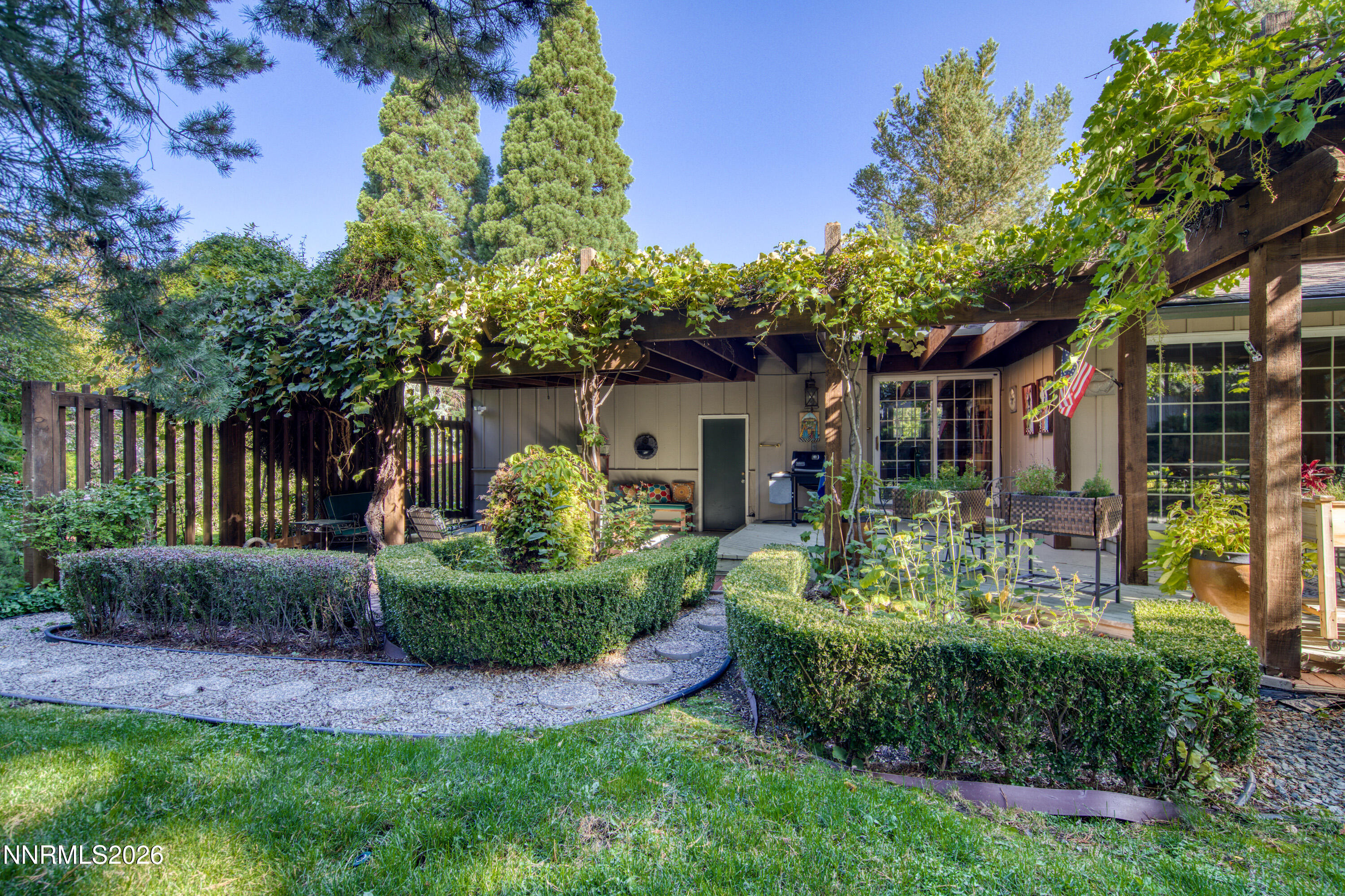 1460 Coronet Boulevard Property Photo 36