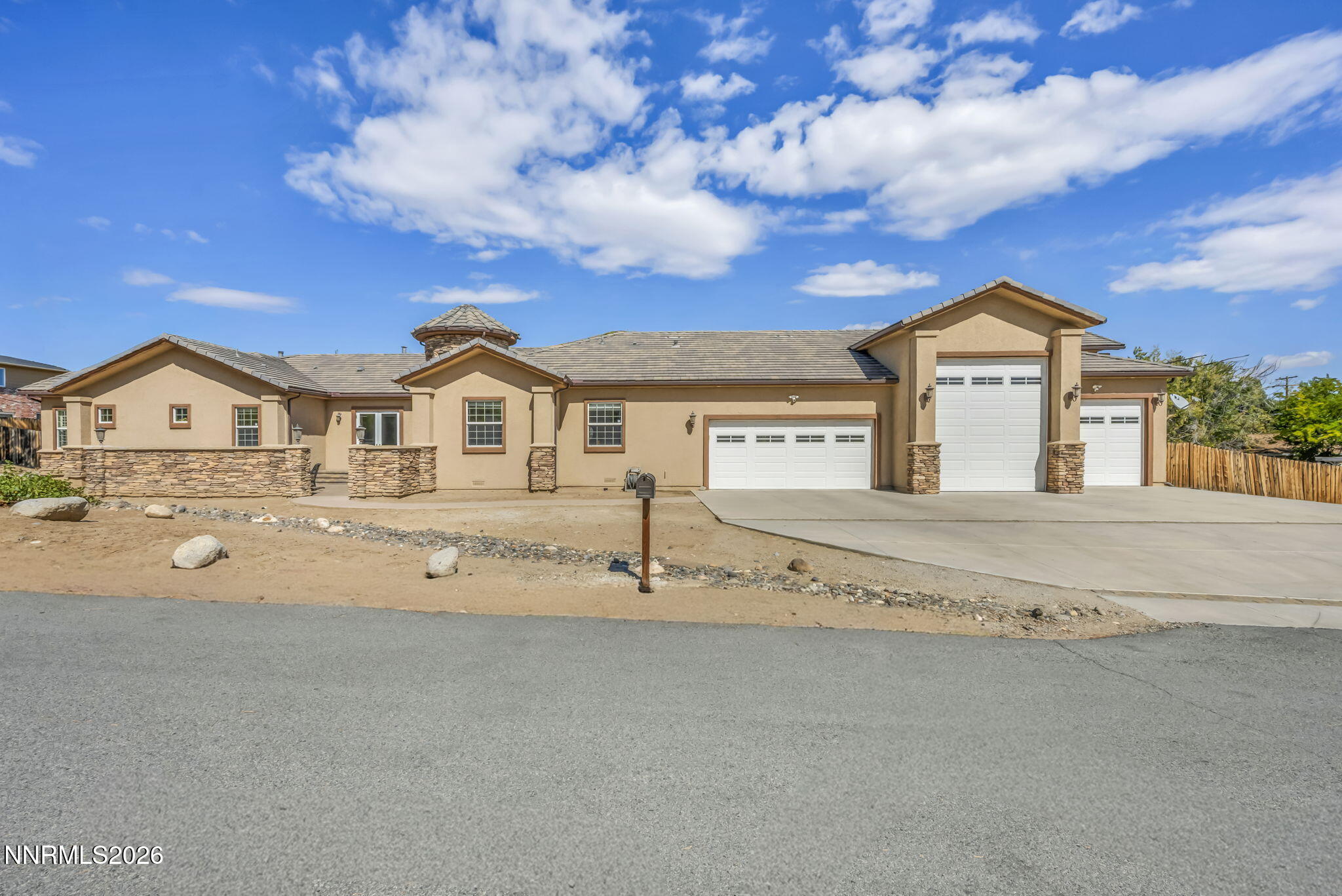 1111 Sweetwater Drive Property Photo 1