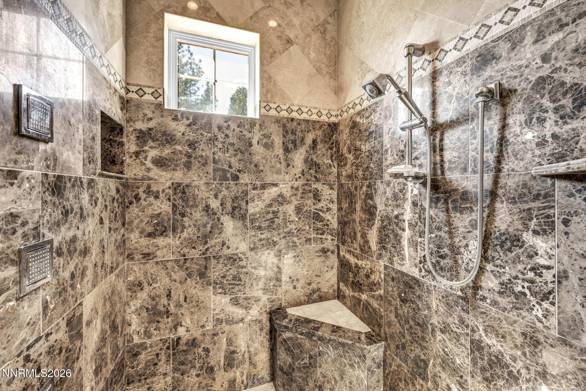 1111 Sweetwater Drive Property Photo 43