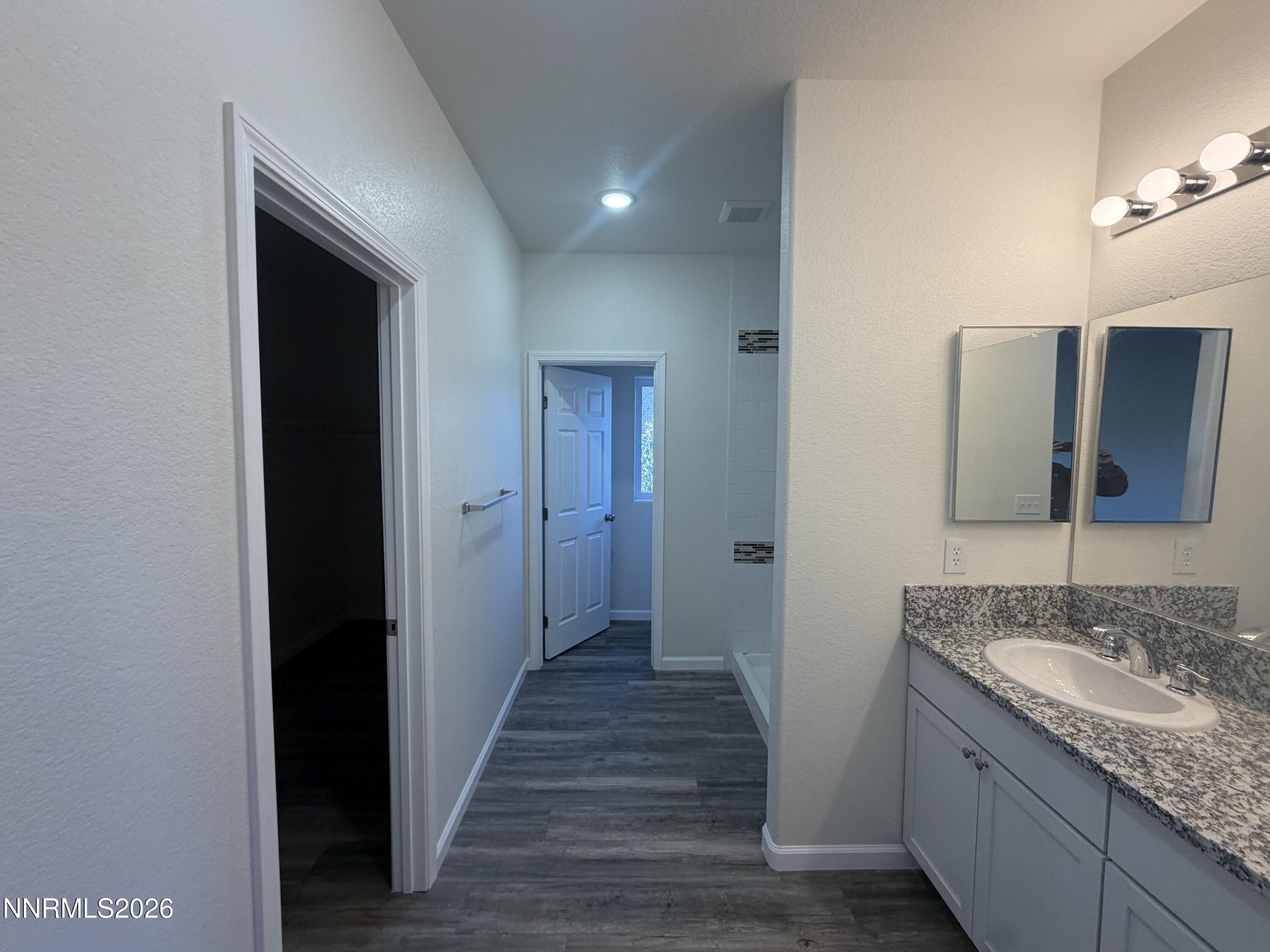 434 Dog Leg Drive Property Photo 11