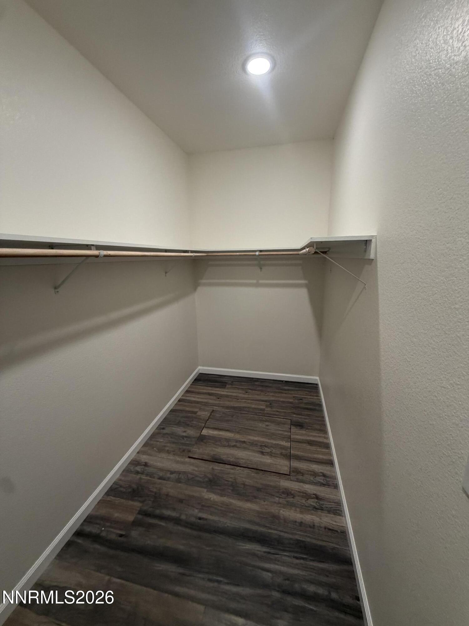 434 Dog Leg Drive Property Photo 12