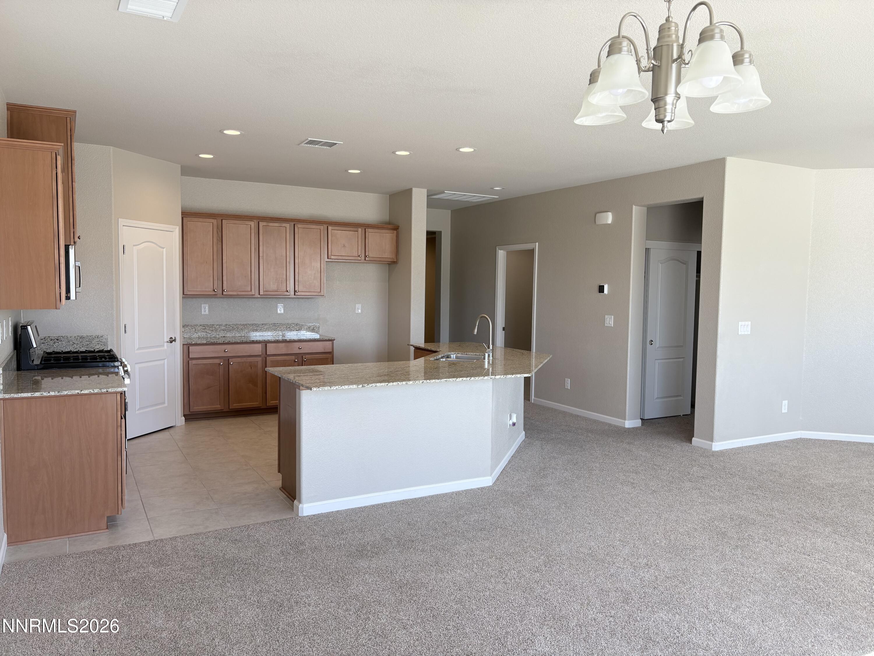 300 Granite Court Property Photo 6