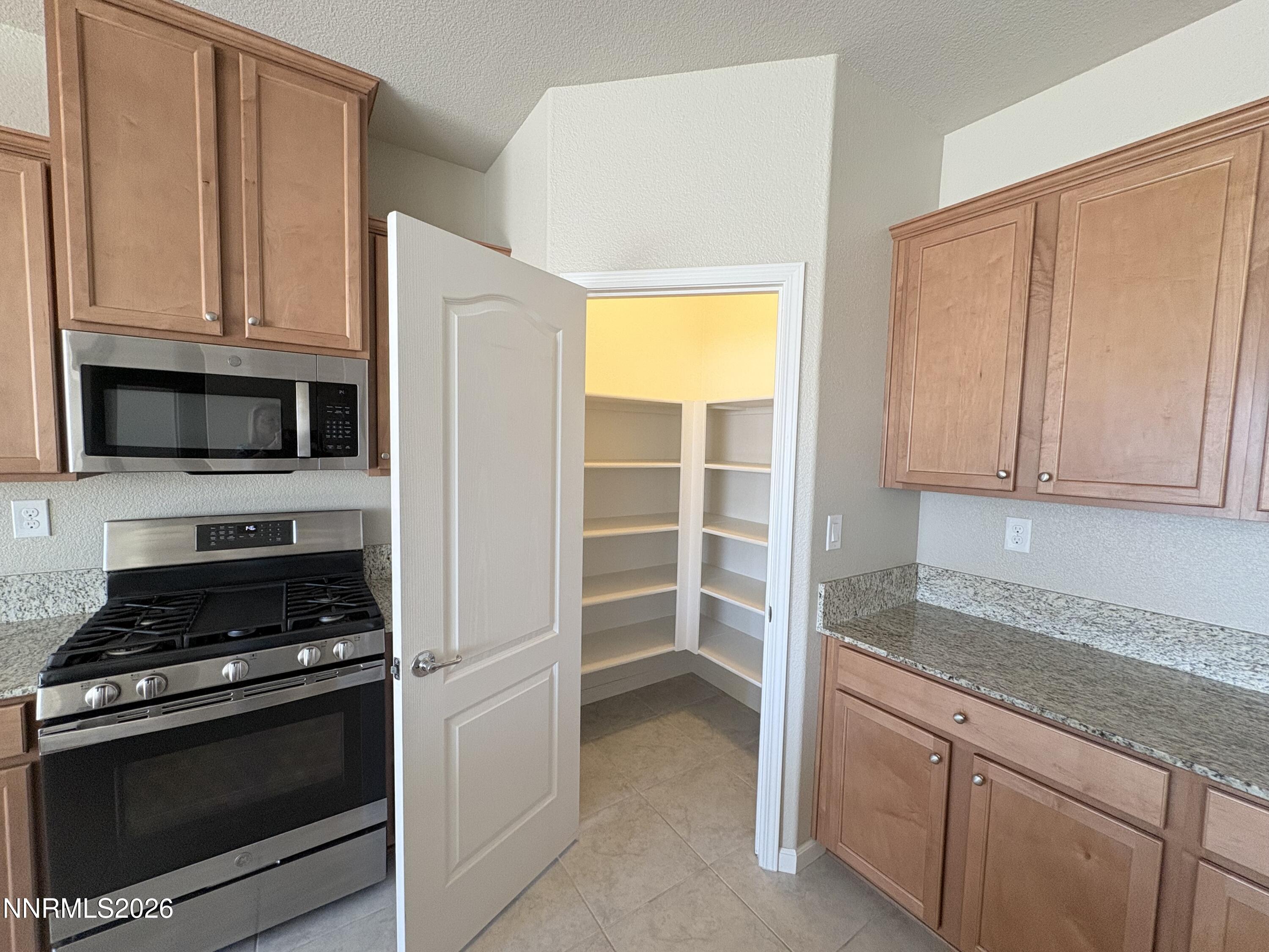 300 Granite Court Property Photo 10