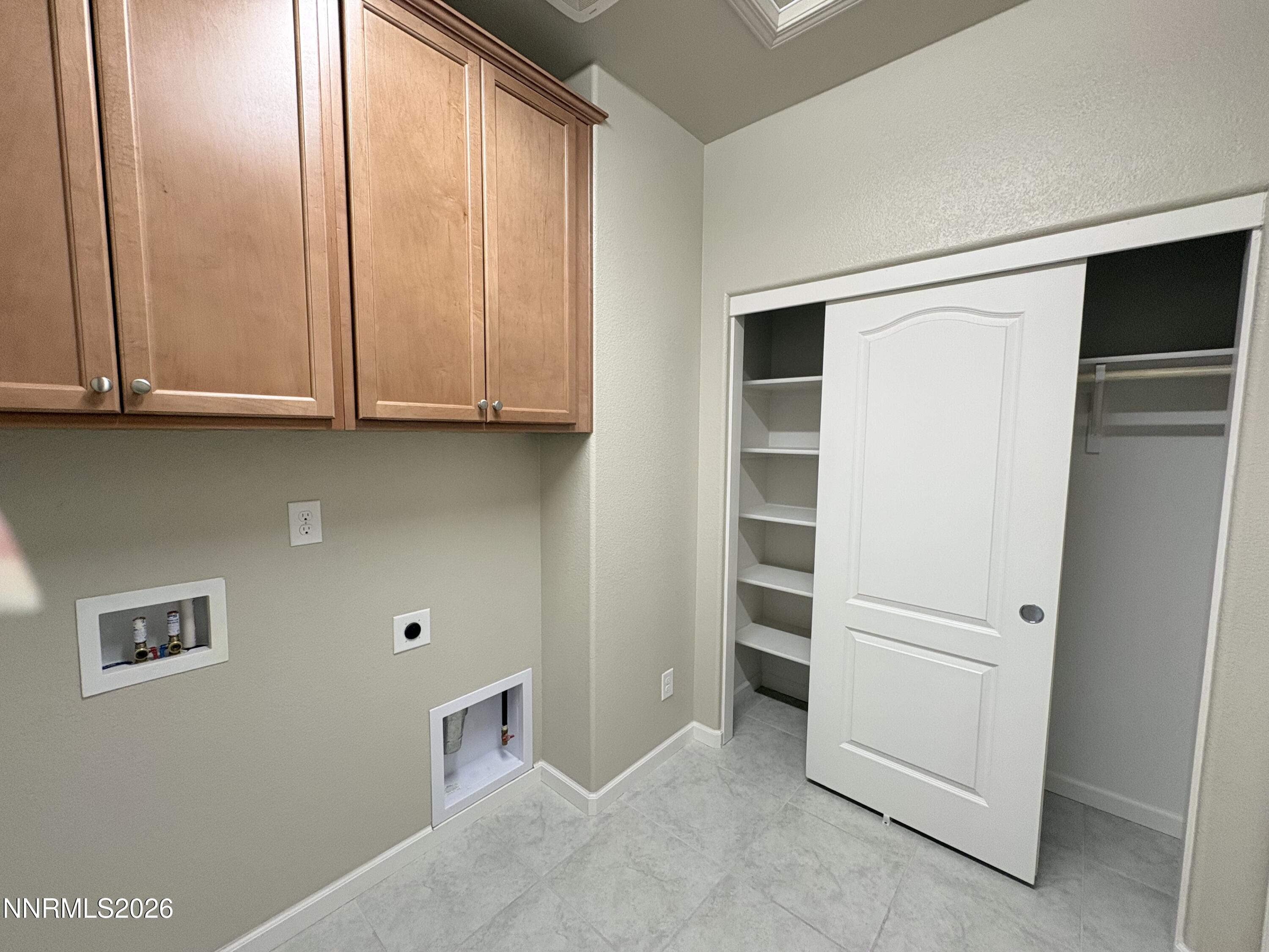 300 Granite Court Property Photo 23