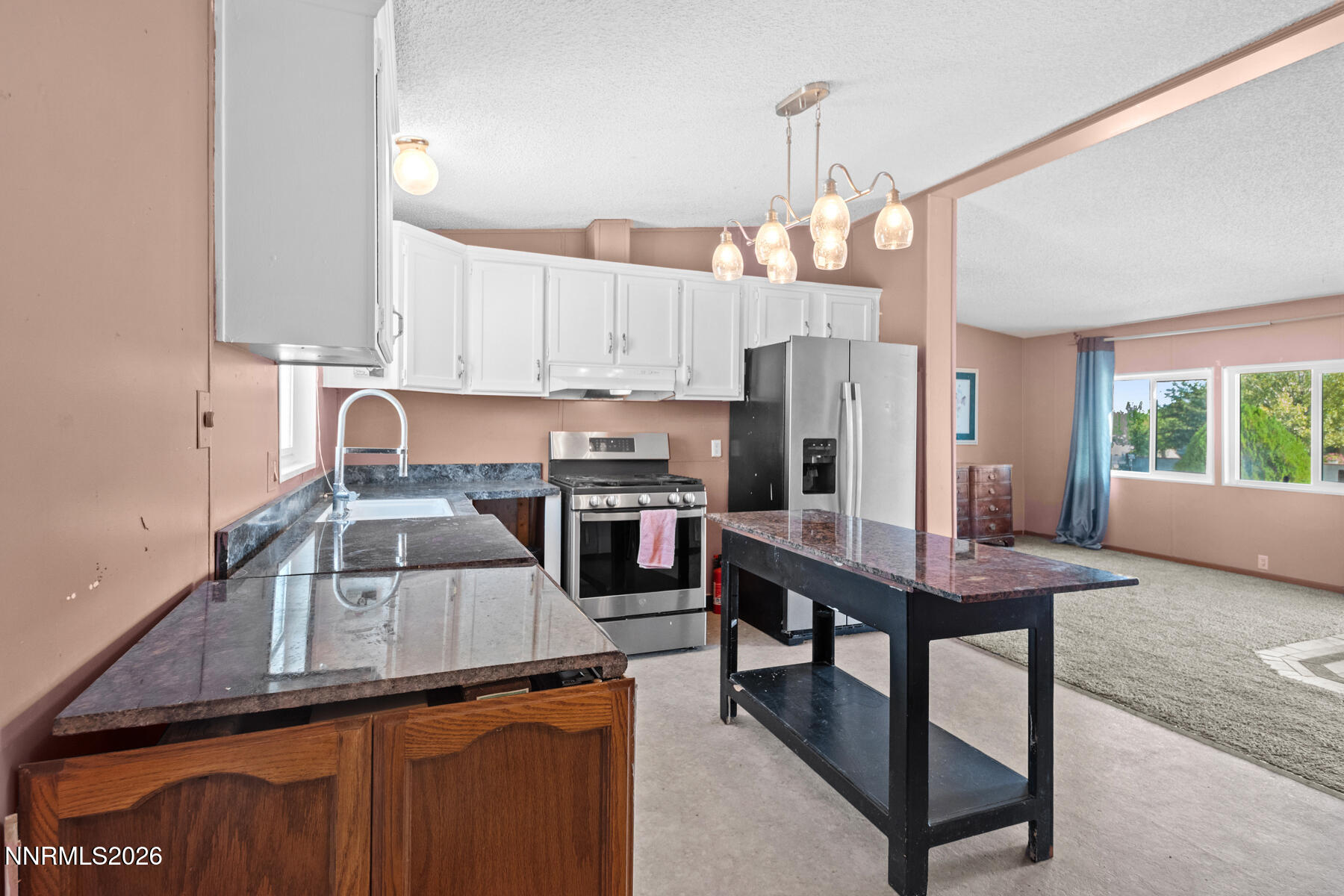6 Agate Circle Drive Property Photo 12