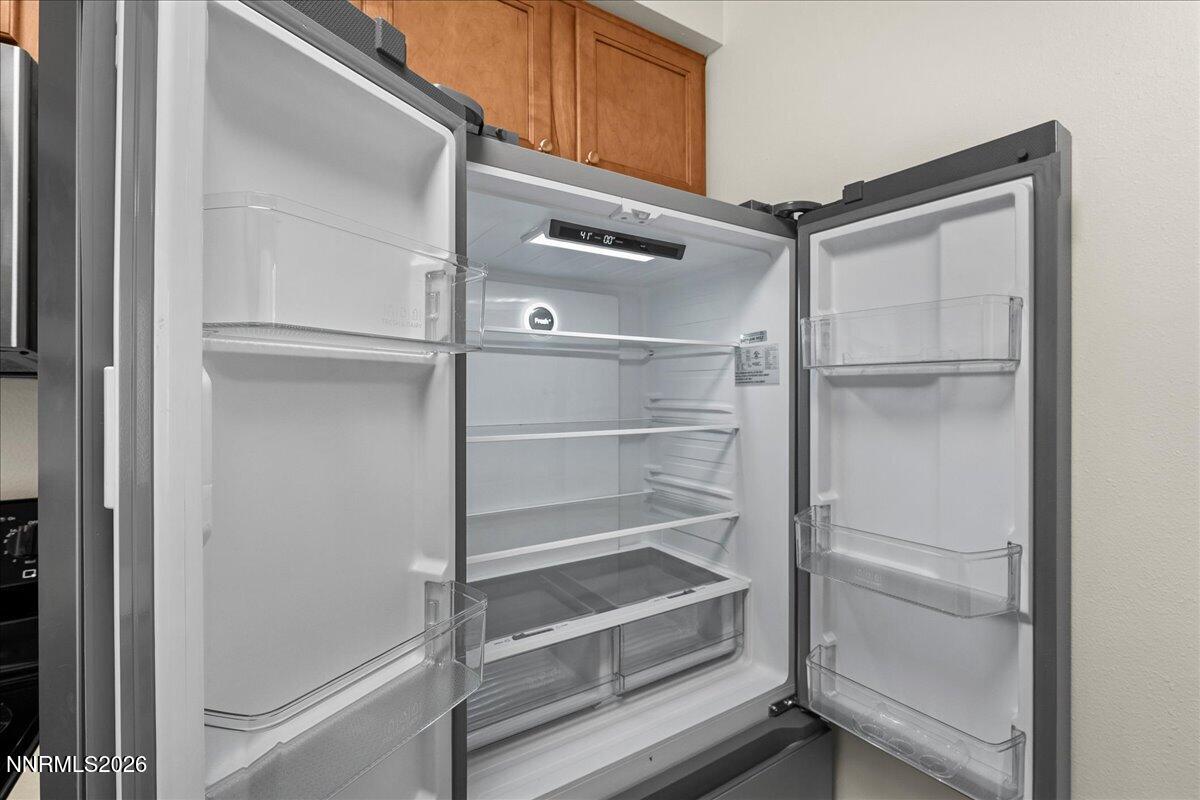 4940 Catalina Drive Apt 4 Property Photo 14