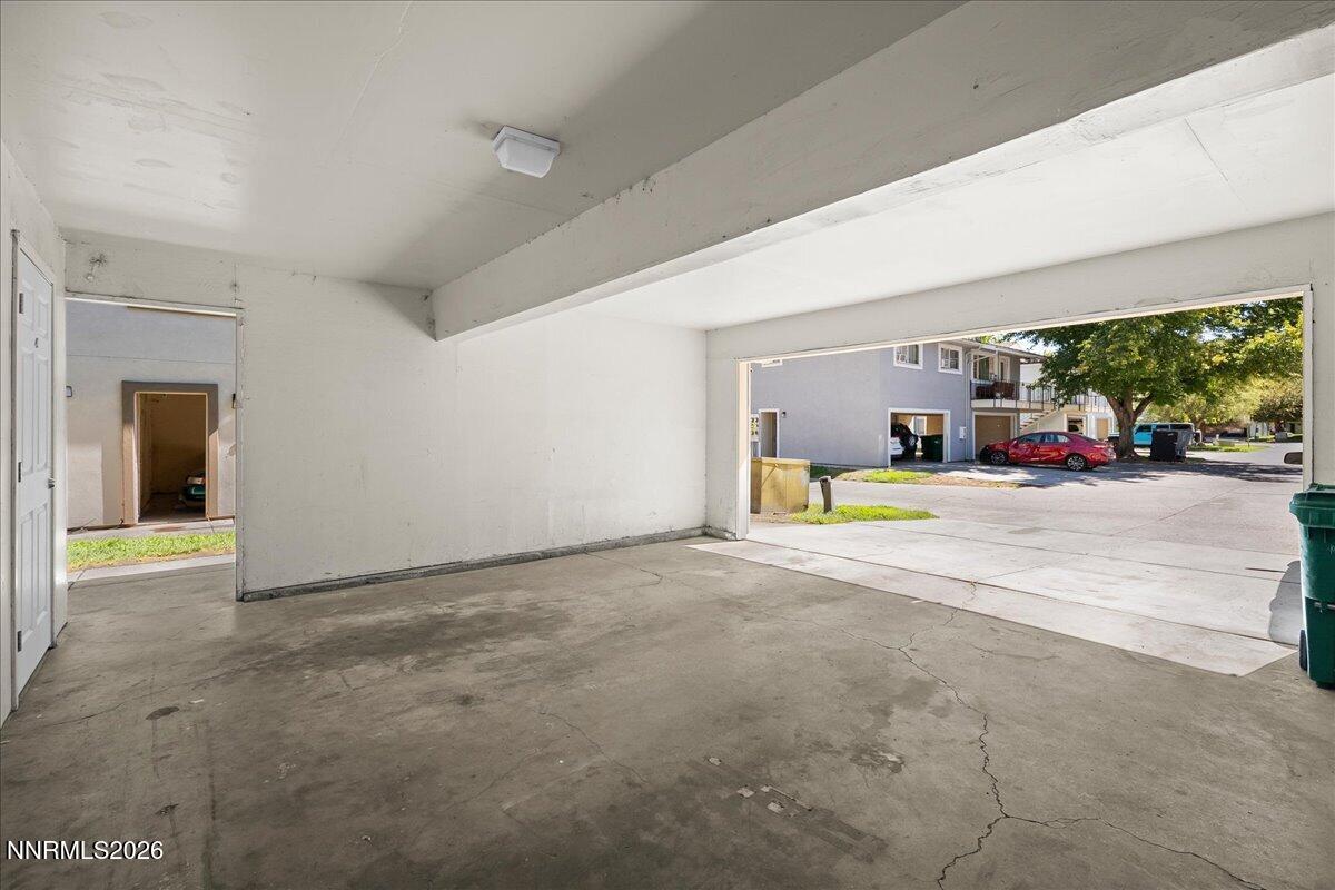 4940 Catalina Drive Apt 4 Property Photo 40