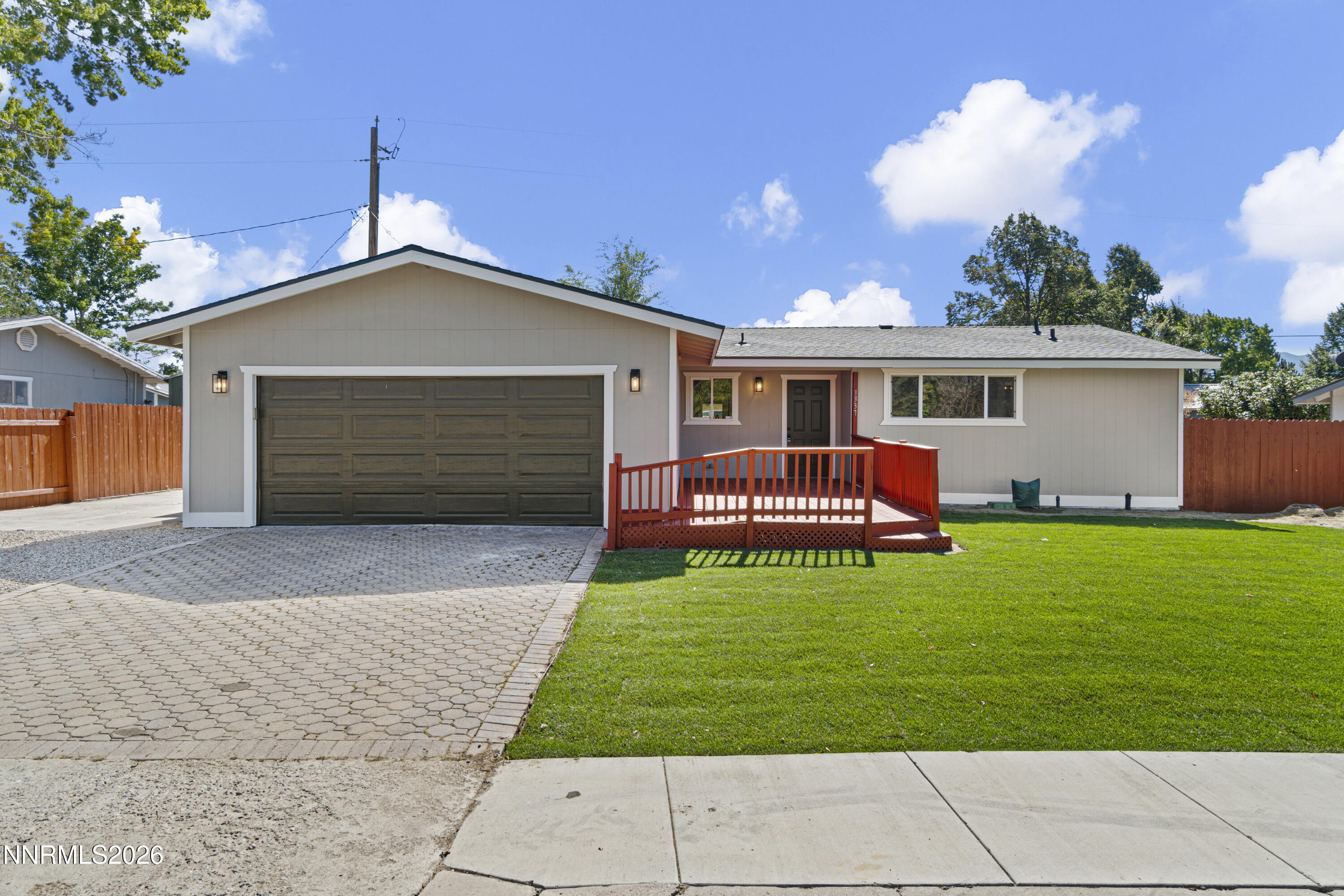 1337 Toiyabe Avenue Property Photo 1