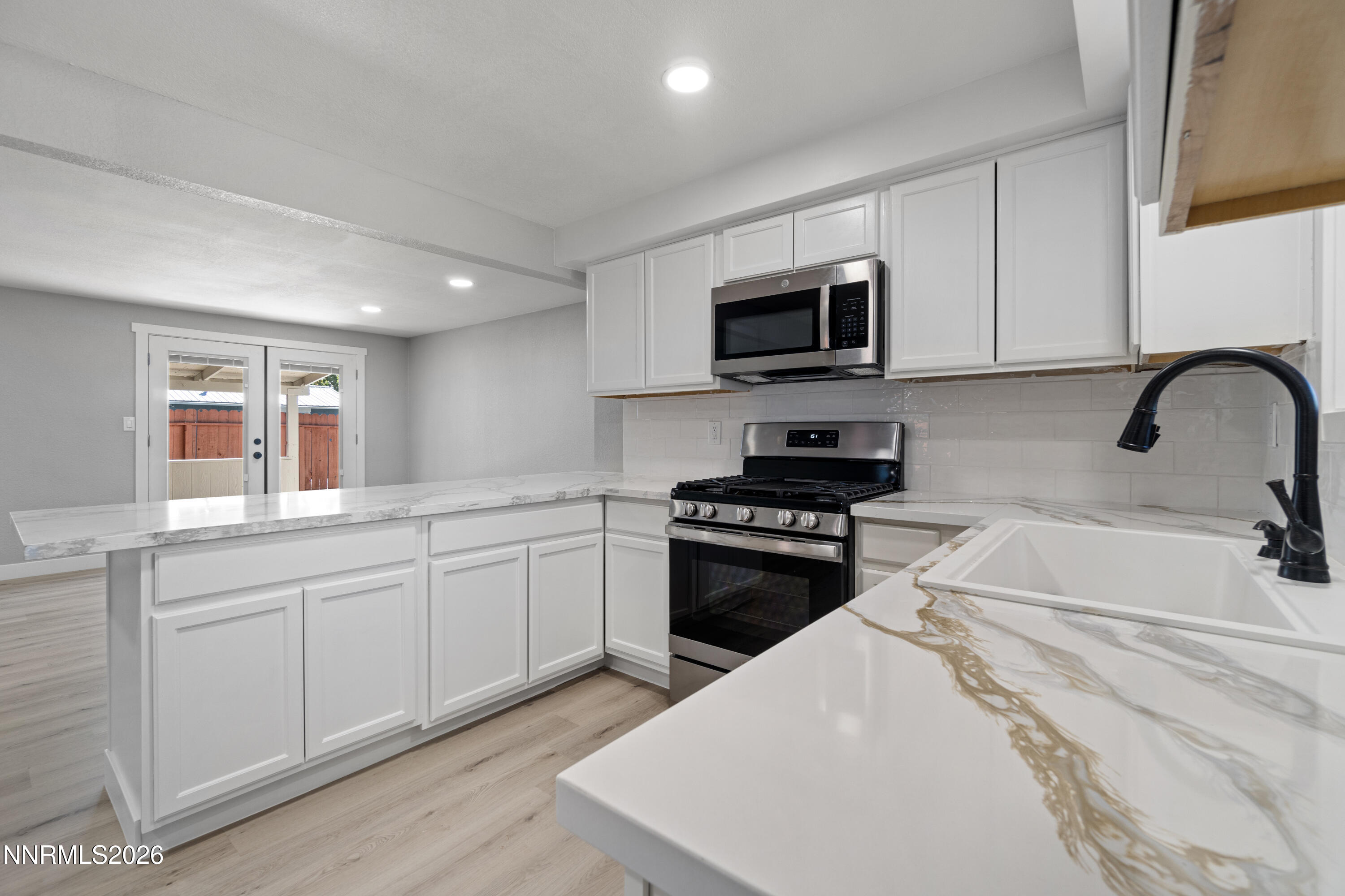 1337 Toiyabe Avenue Property Photo 12