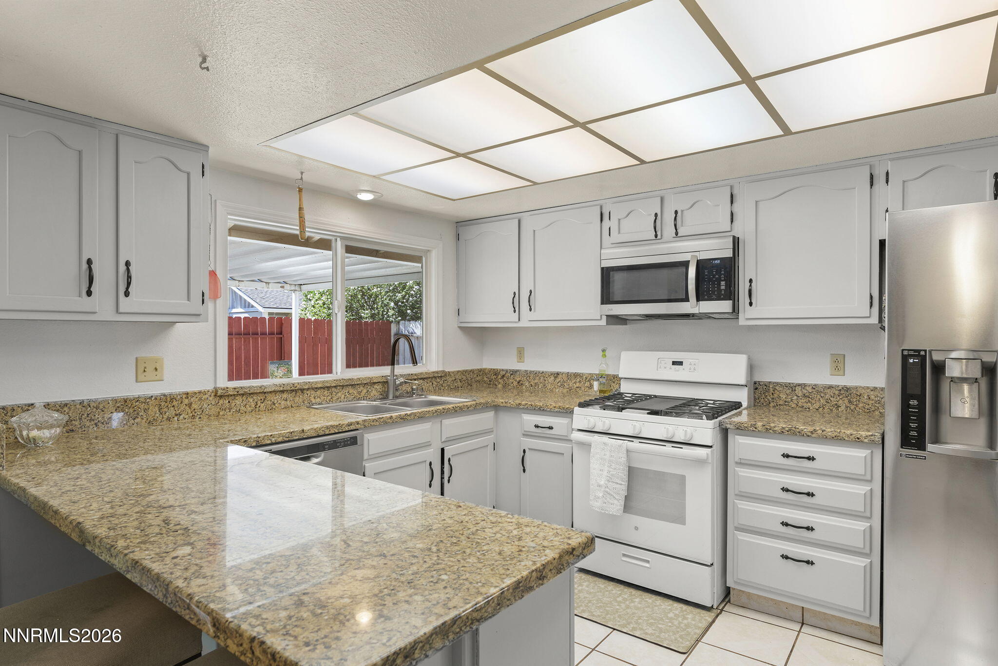 2411 Monte Verde Way Property Photo 7