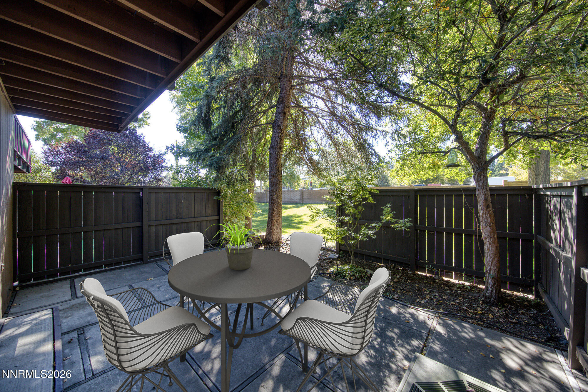 2014 Sunburst Way Property Photo 3