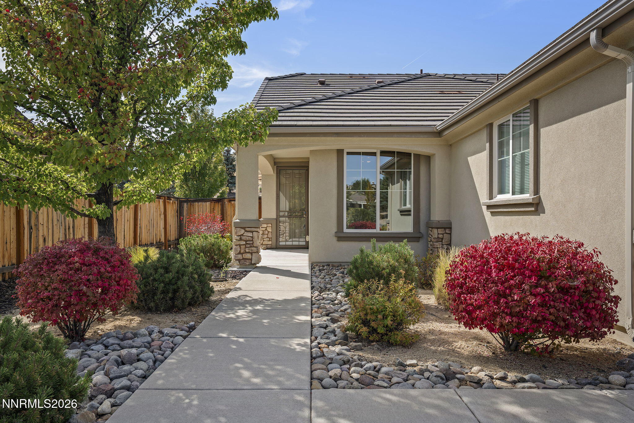 1555 W Del Webb Parkway Property Photo 6