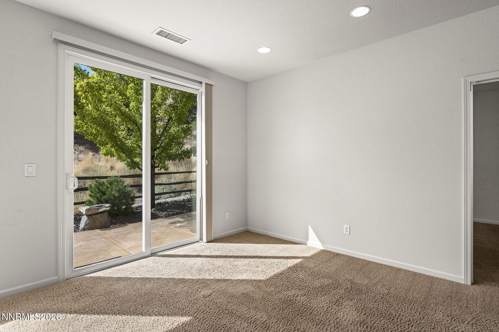 1555 W Del Webb Parkway Property Photo 11