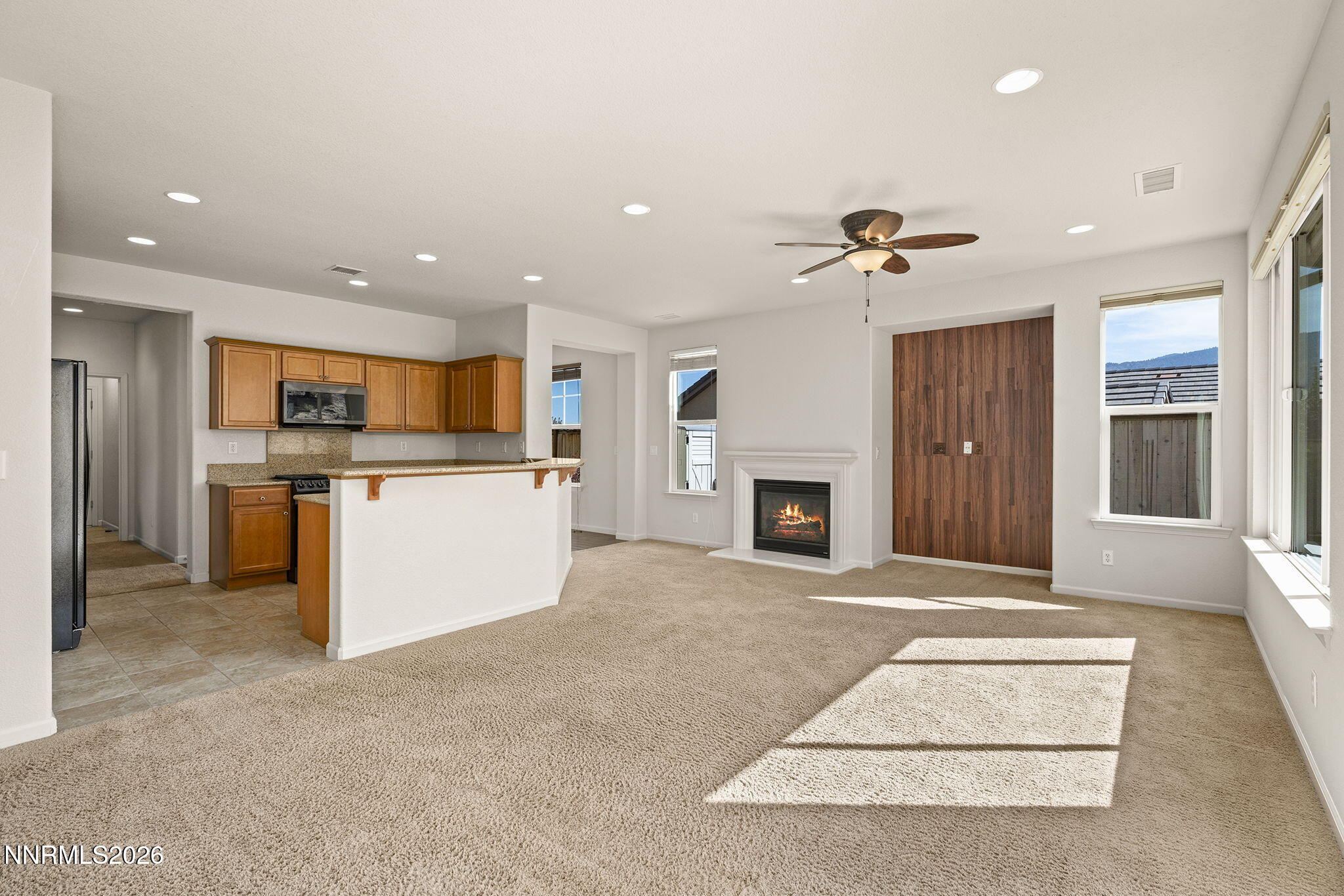1555 W Del Webb Parkway Property Photo 12