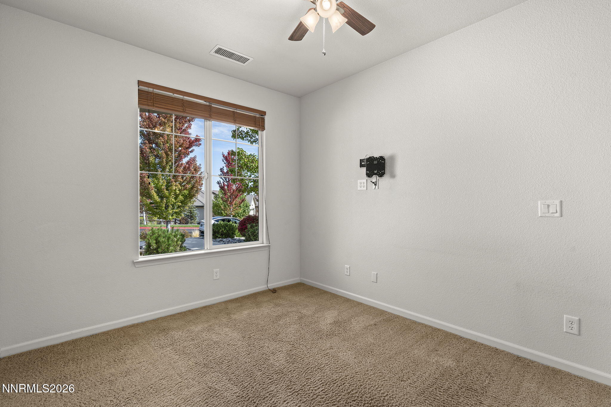 1555 W Del Webb Parkway Property Photo 20