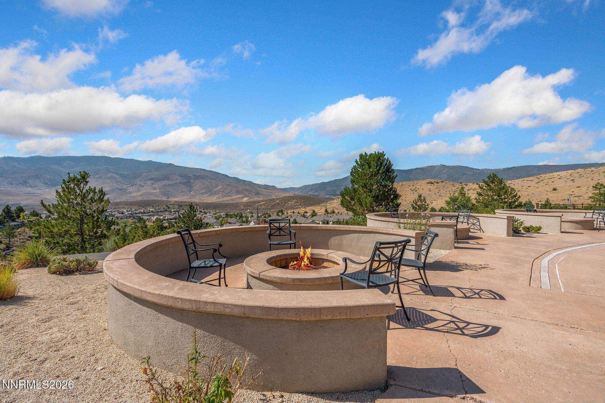 1555 W Del Webb Parkway Property Photo 41