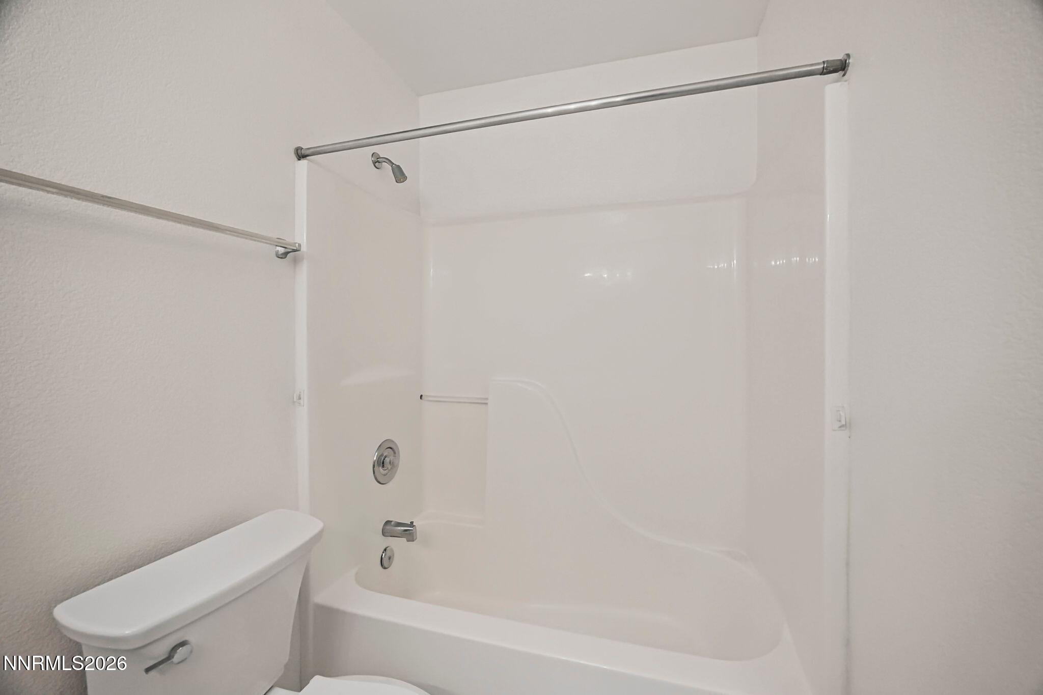 1006 S Minnesota Street Property Photo 10