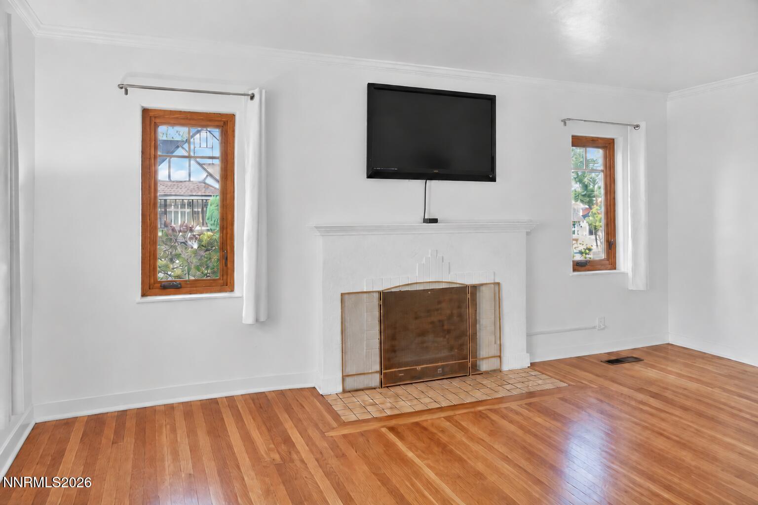 1310 Lander Street Property Photo 4