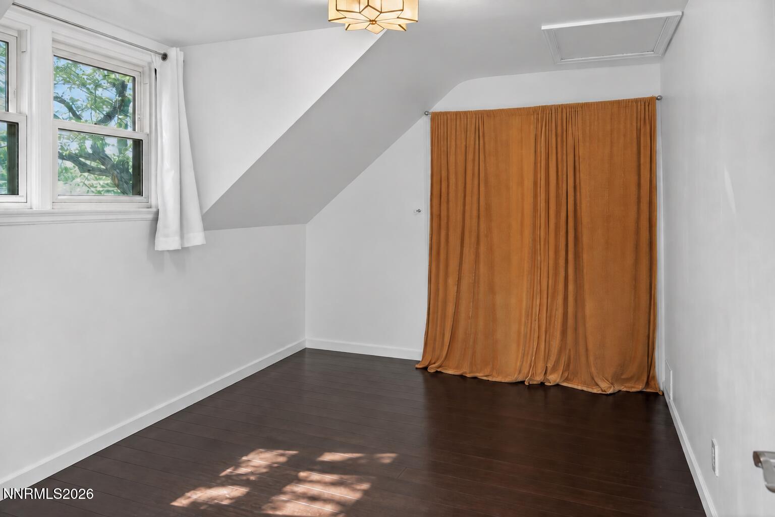 1310 Lander Street Property Photo 21
