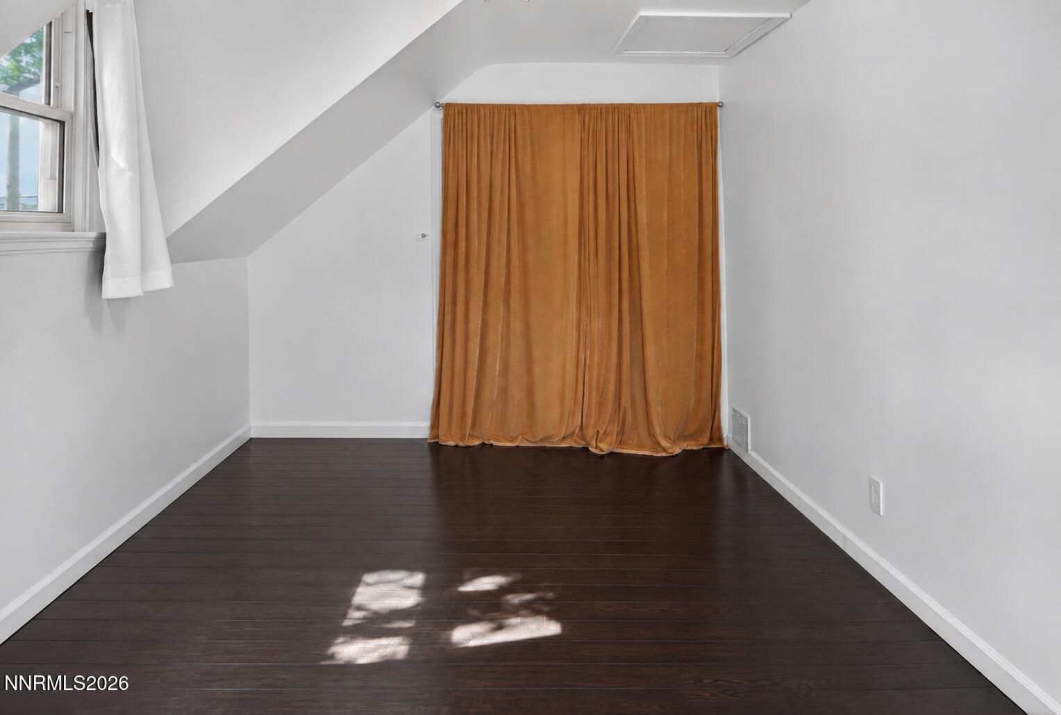 1310 Lander Street Property Photo 22