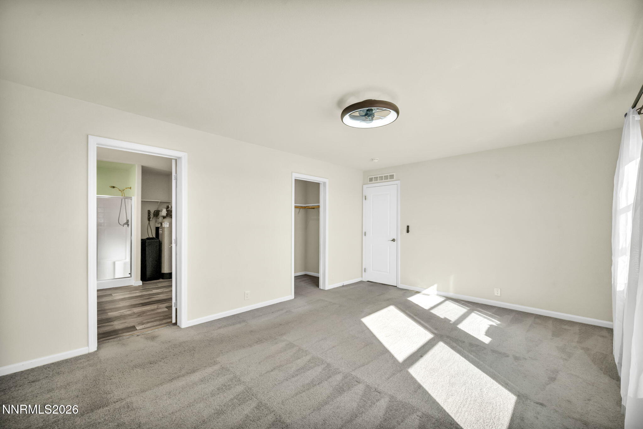 1020 W 8th Street Property Photo 17