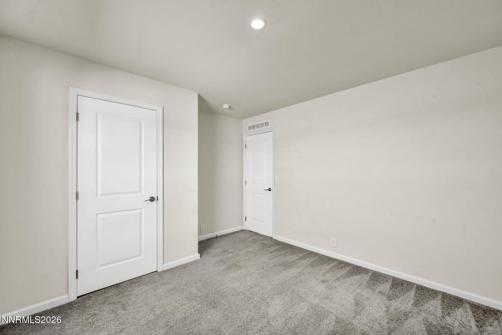 1020 W 8th Street Property Photo 24