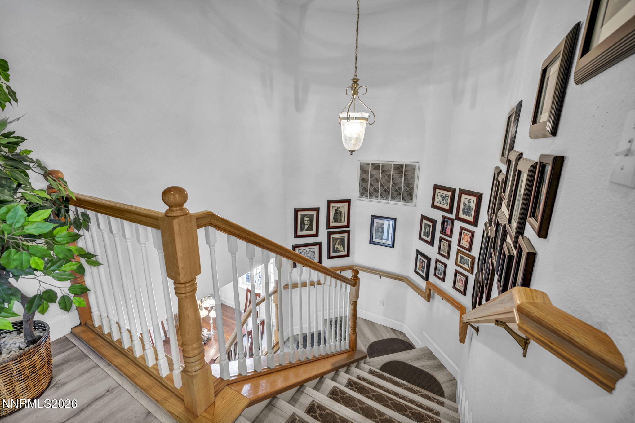 1724 Pinoak Lane Property Photo 30