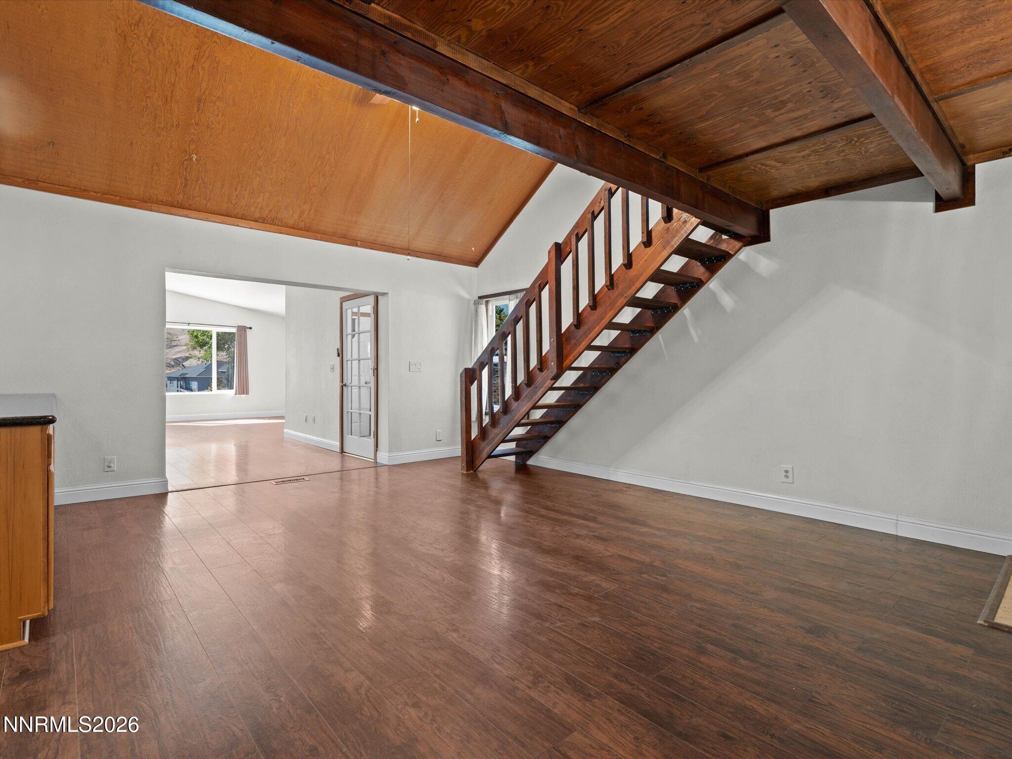 290 Eleanor Avenue Property Photo 14