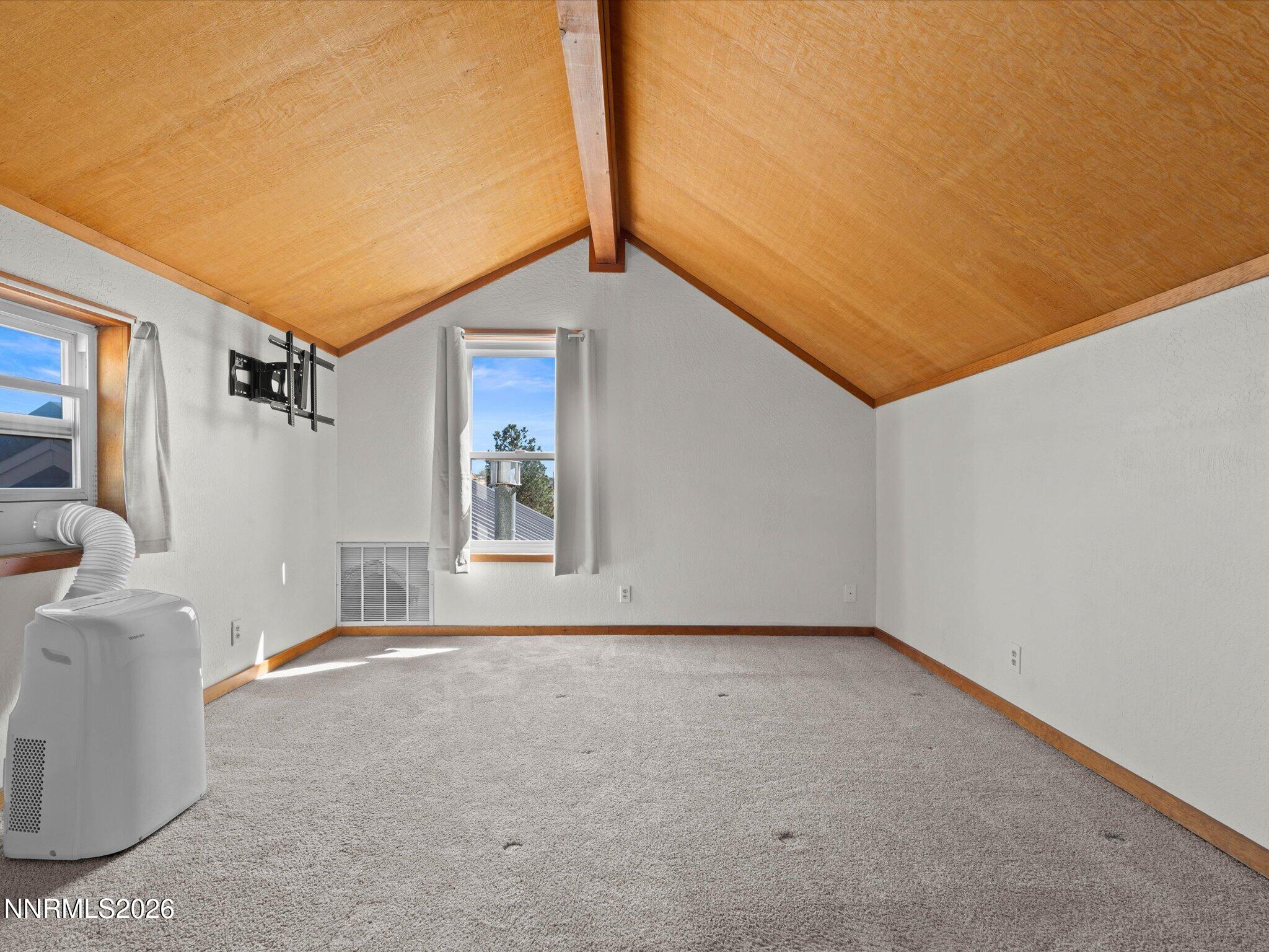 290 Eleanor Avenue Property Photo 24
