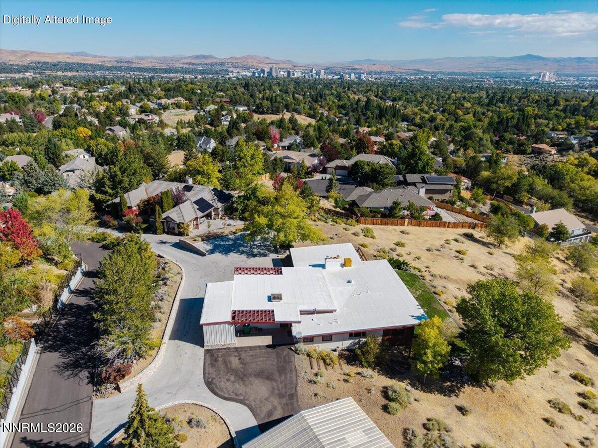 1560 Kestrel Court Property Photo 1