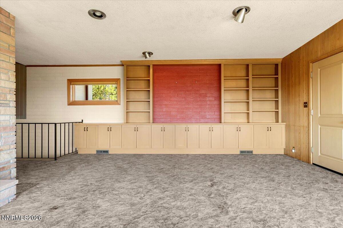 1560 Kestrel Court Property Photo 13