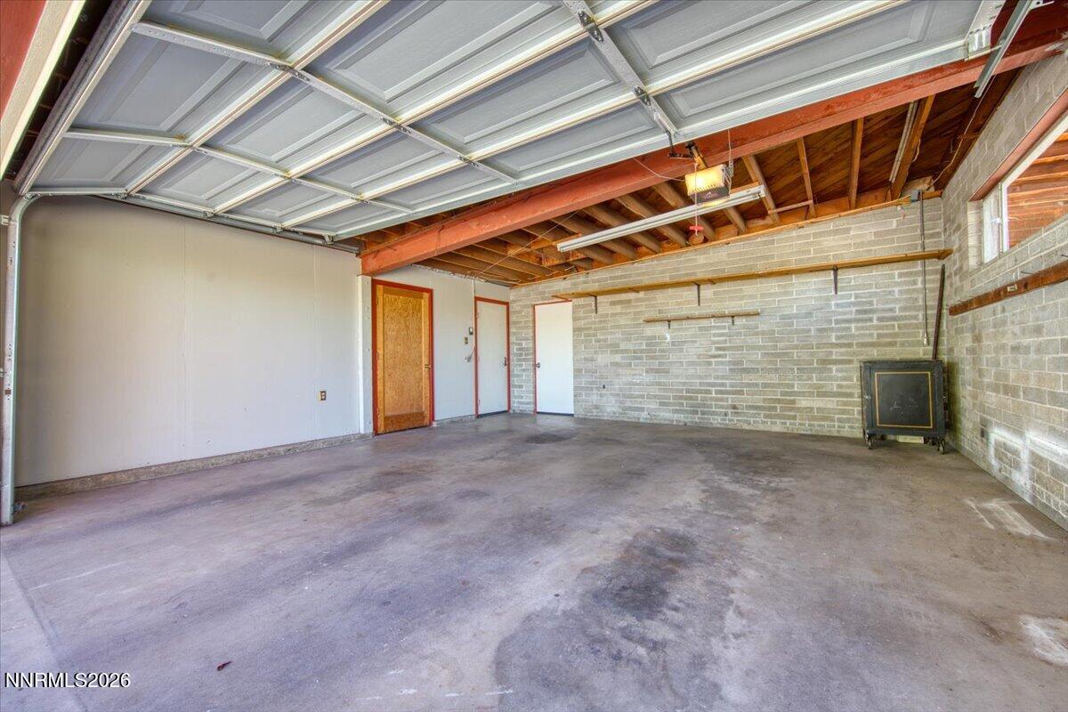 1560 Kestrel Court Property Photo 36