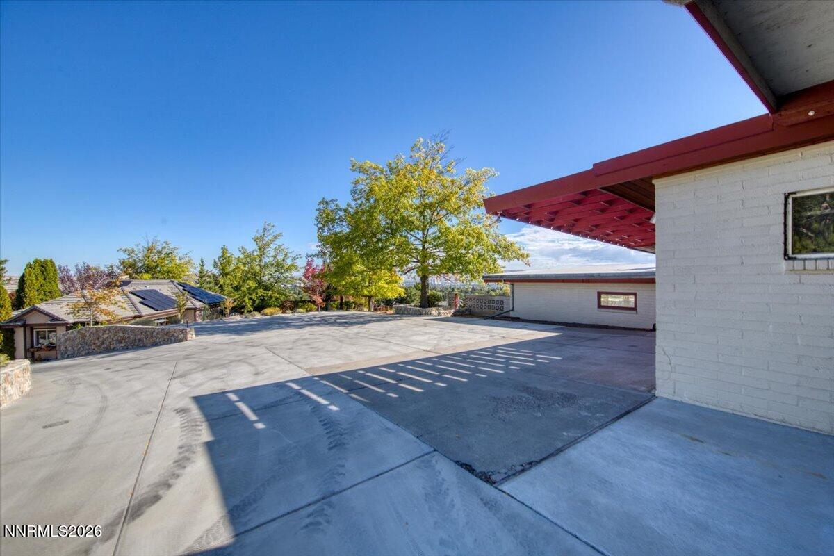 1560 Kestrel Court Property Photo 37