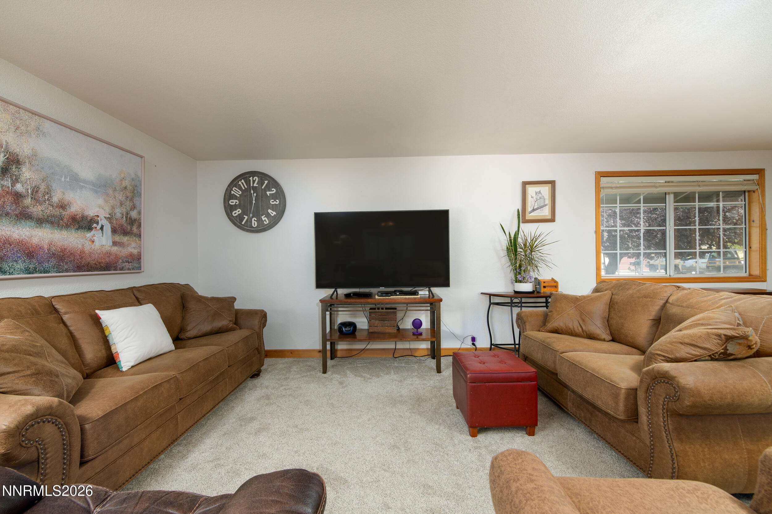 1393 Jobs Peak Drive Property Photo 5