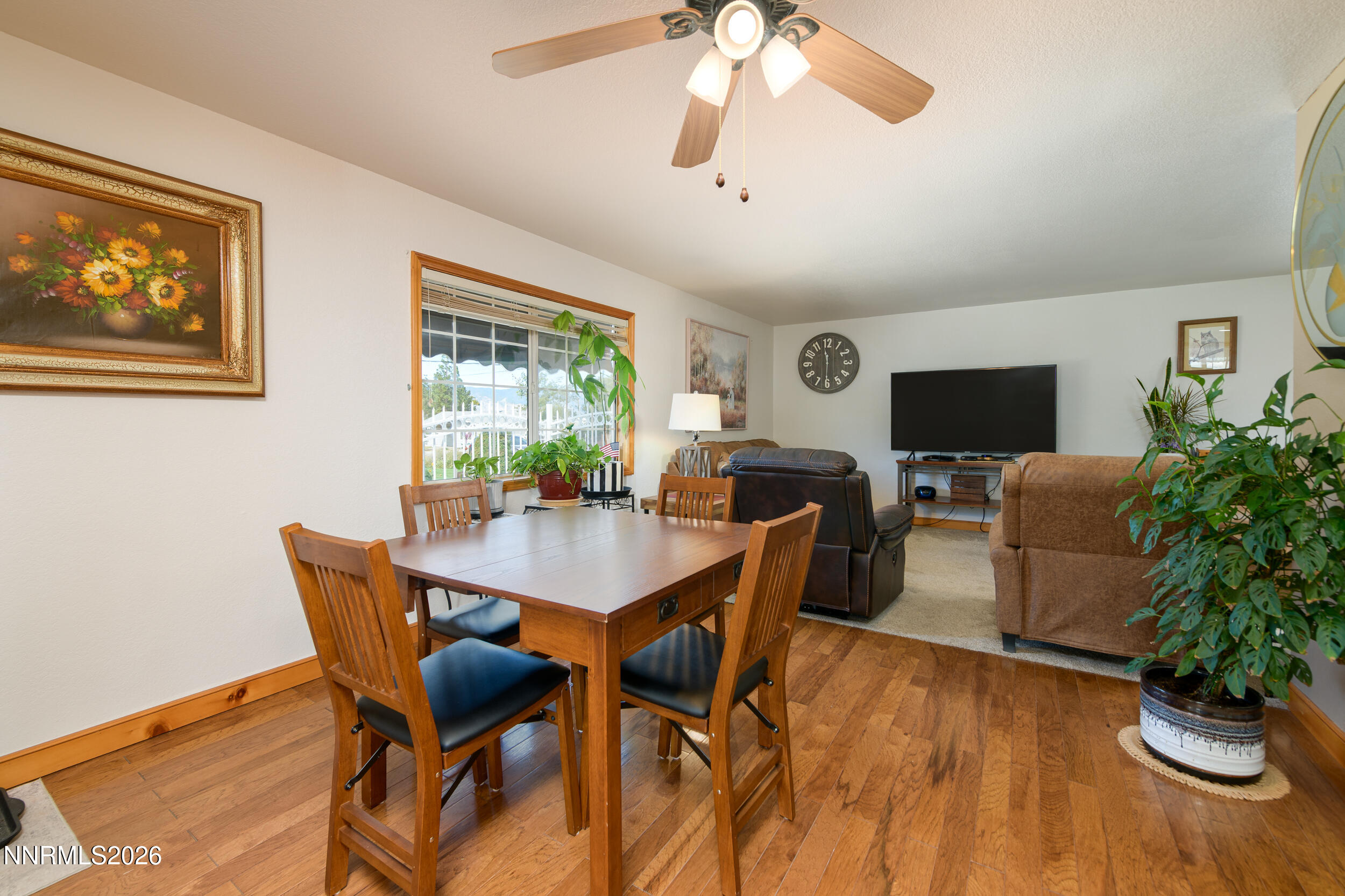 1393 Jobs Peak Drive Property Photo 8
