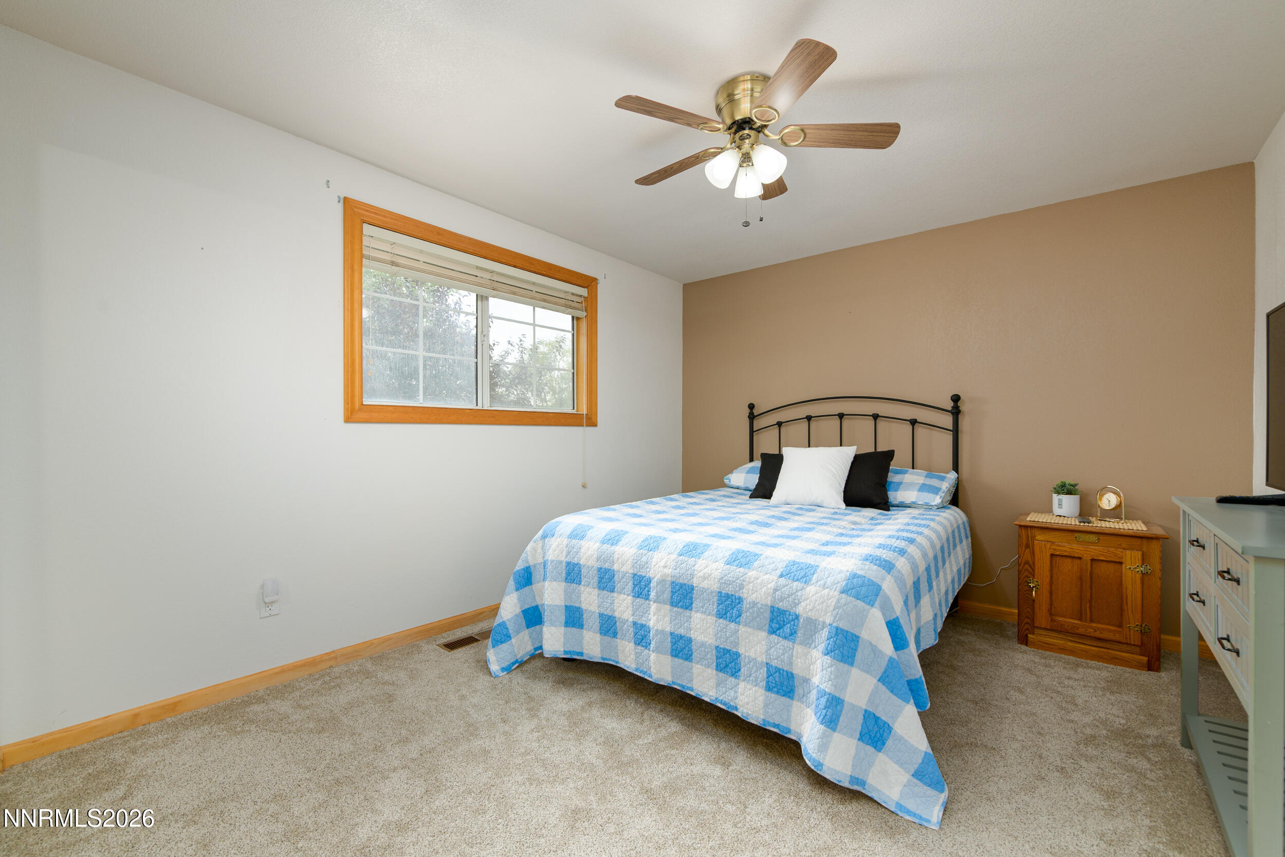 1393 Jobs Peak Drive Property Photo 19