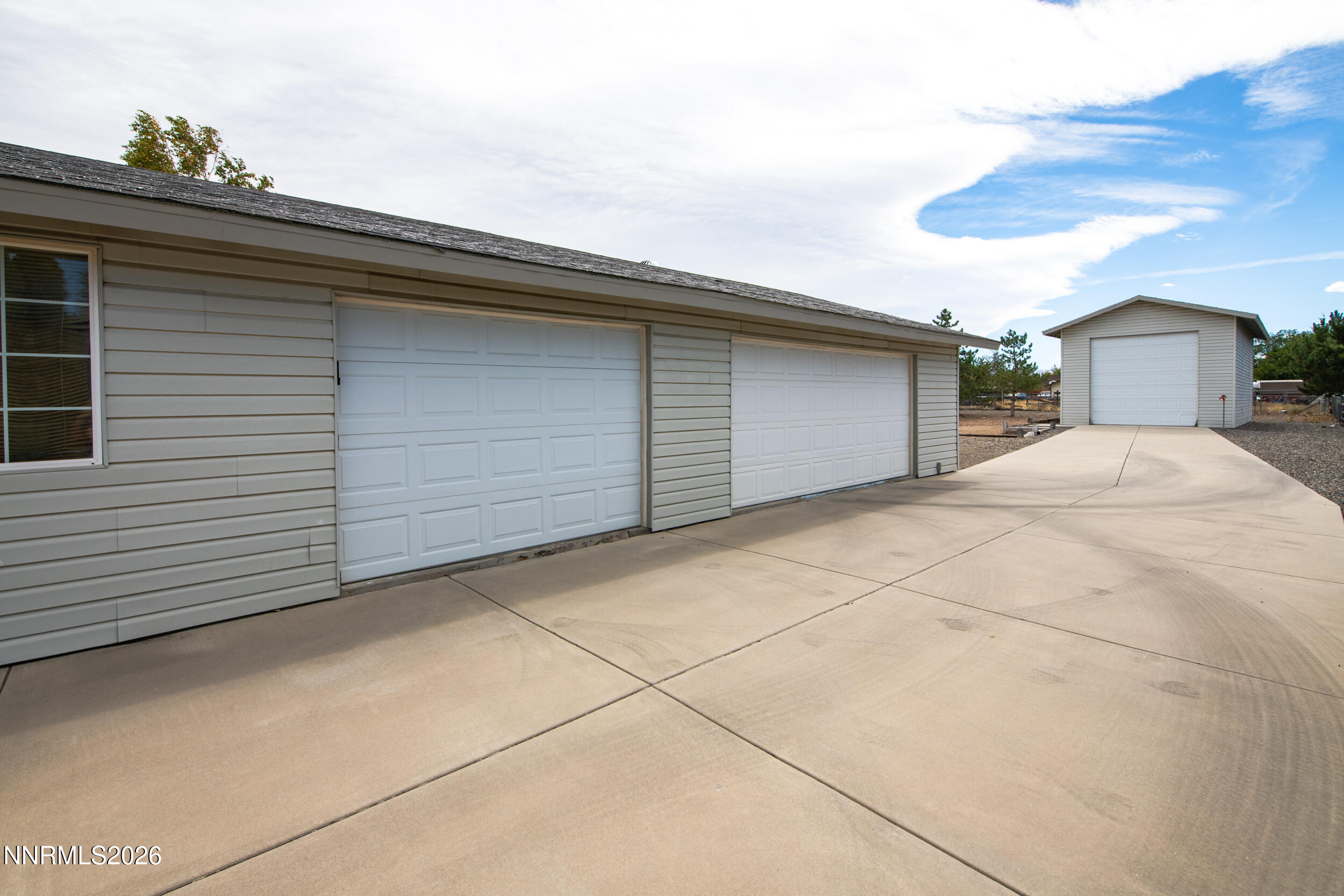 1393 Jobs Peak Drive Property Photo 28
