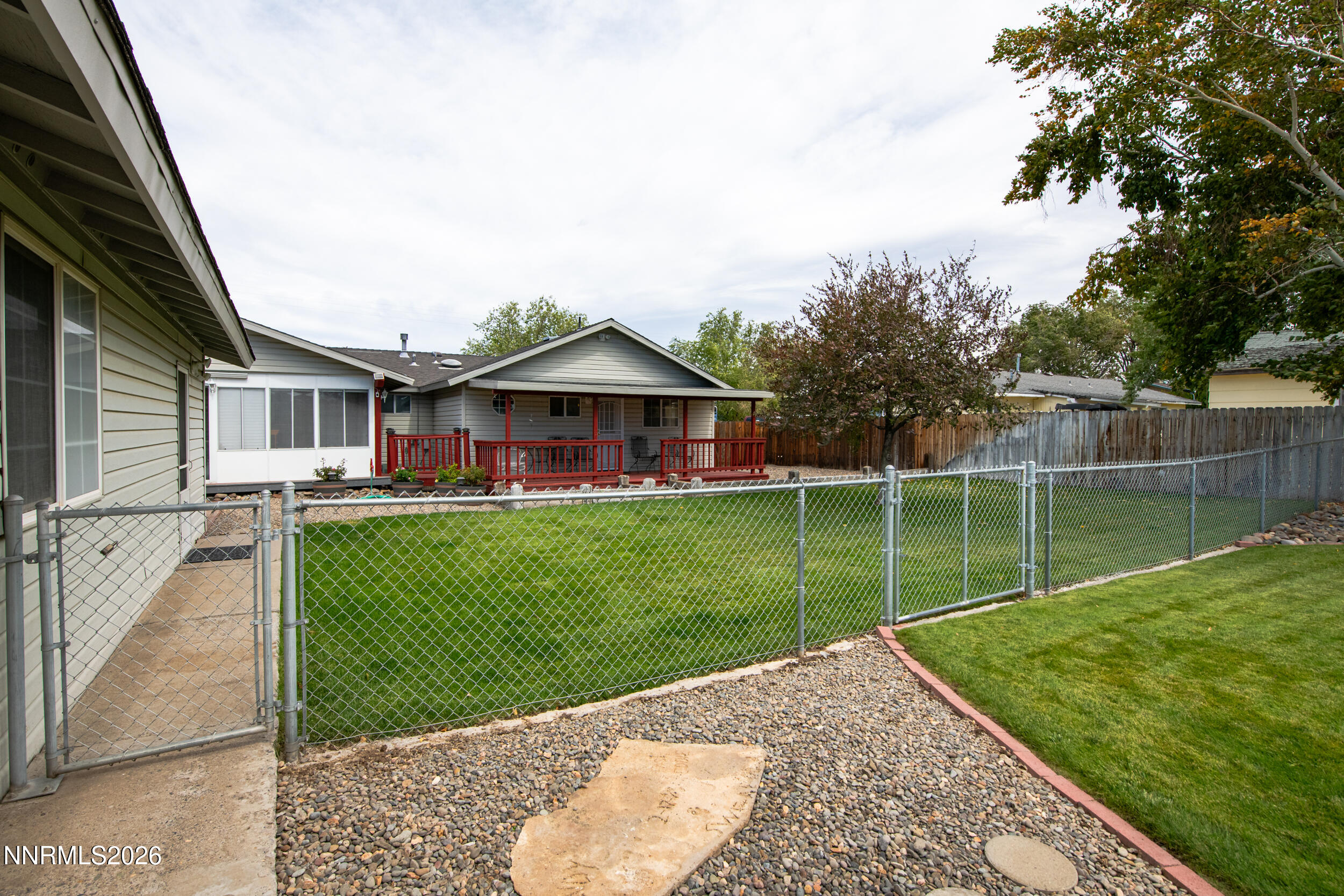1393 Jobs Peak Drive Property Photo 35