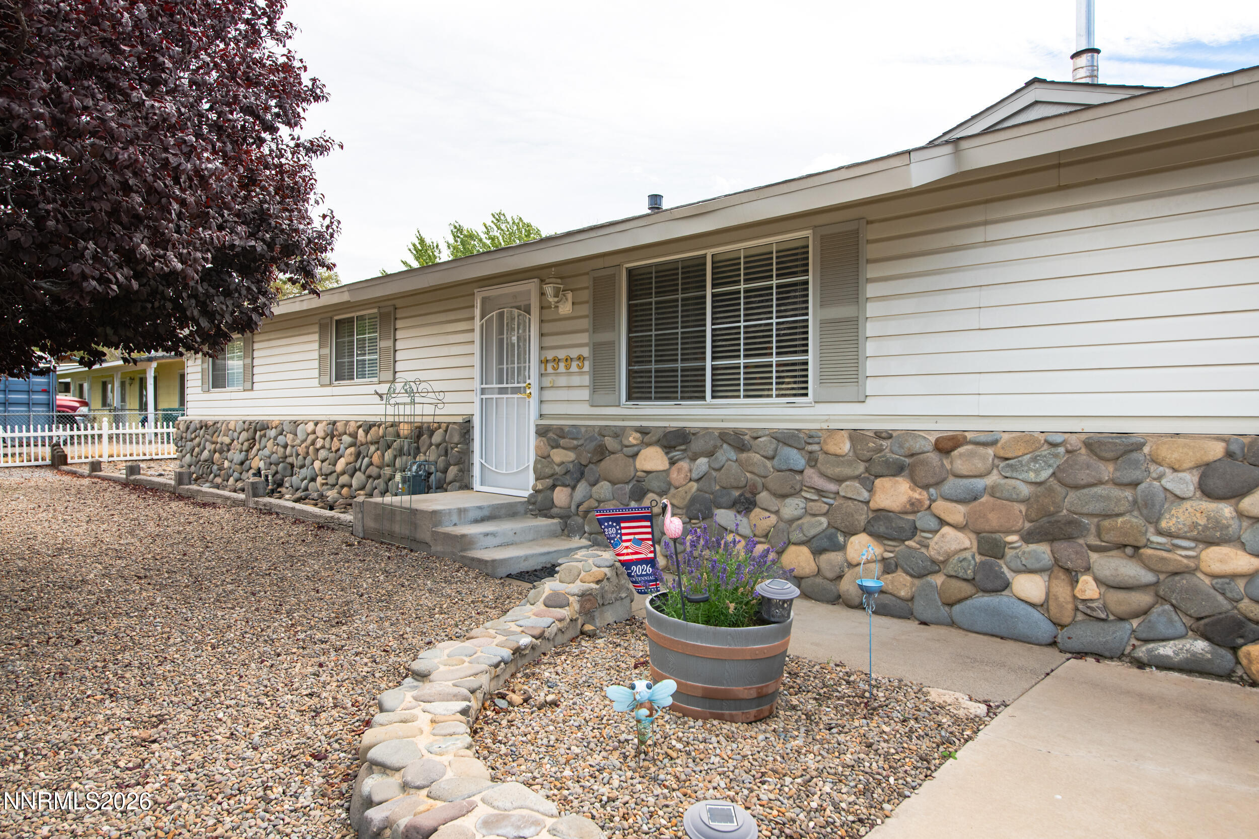 1393 Jobs Peak Drive Property Photo 37
