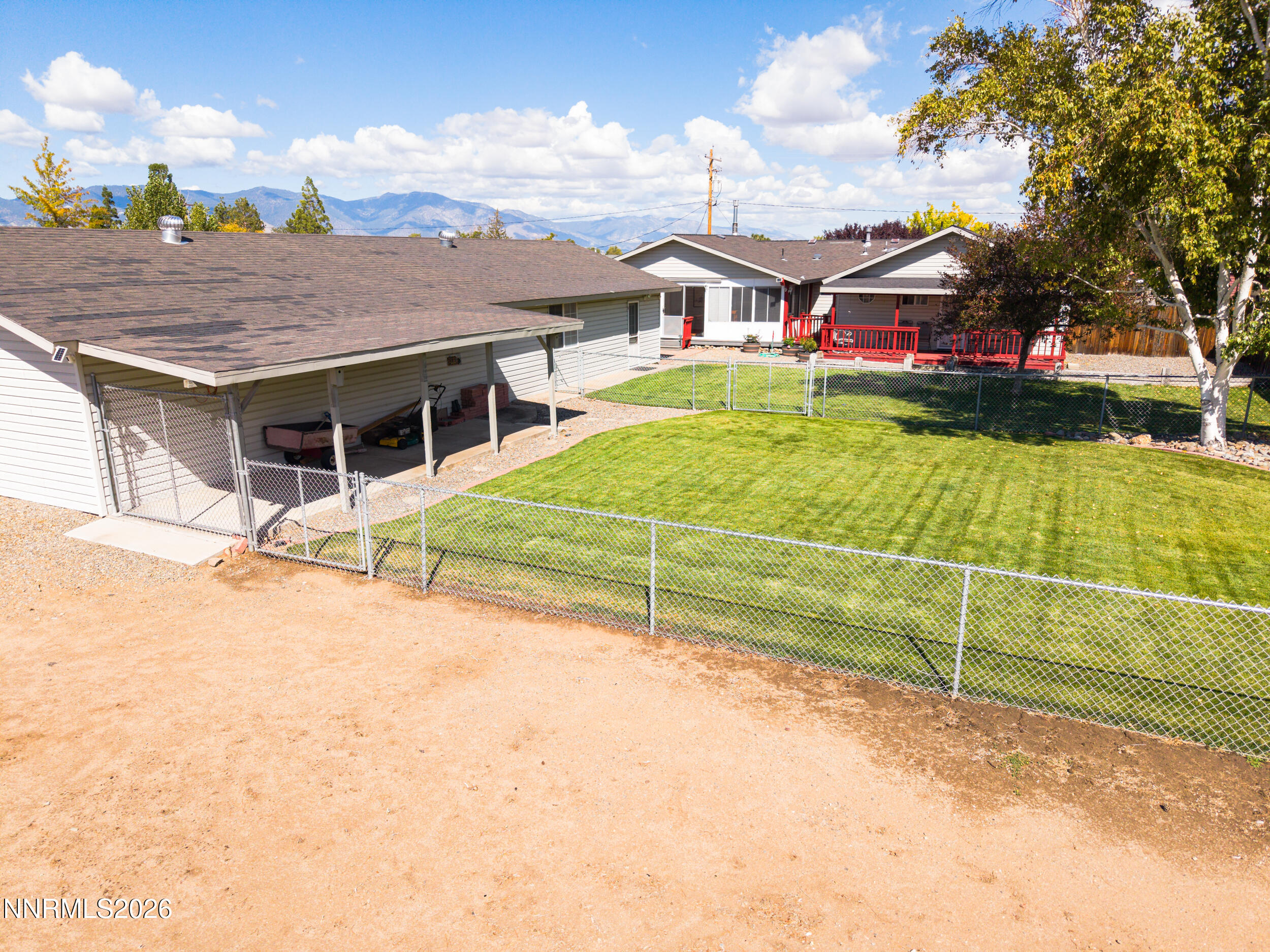 1393 Jobs Peak Drive Property Photo 42