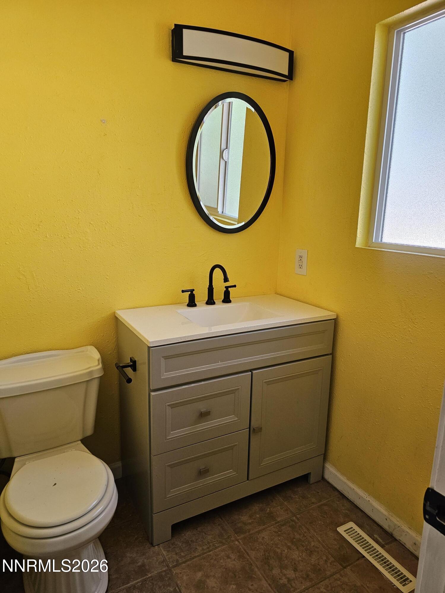 402 Corbett Street Property Photo 9