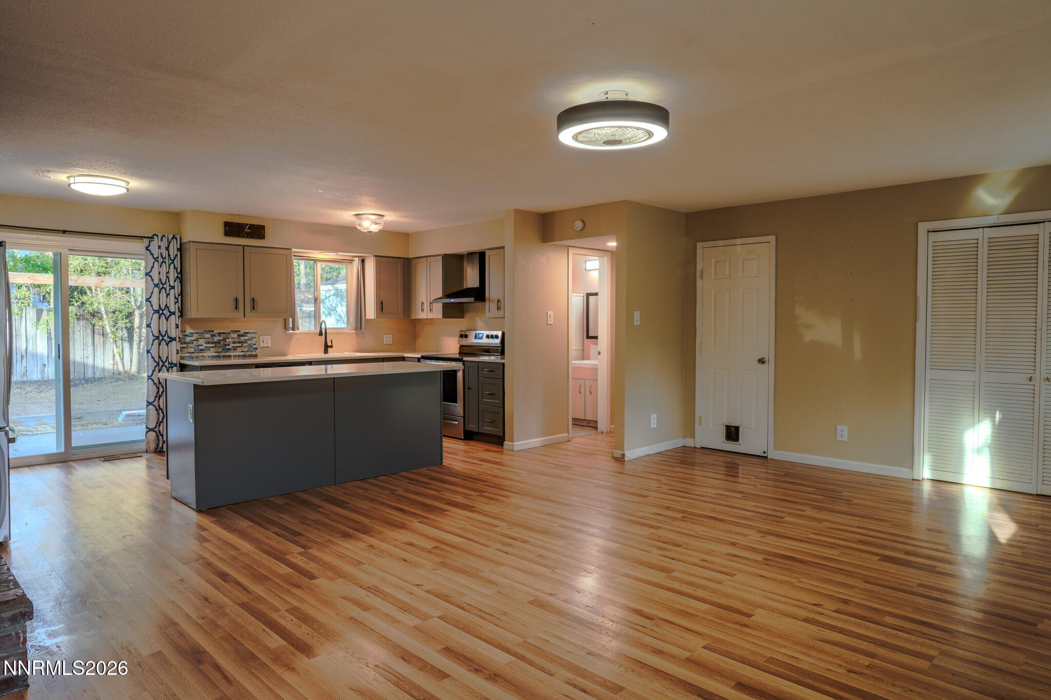 402 Corbett Street Property Photo 18