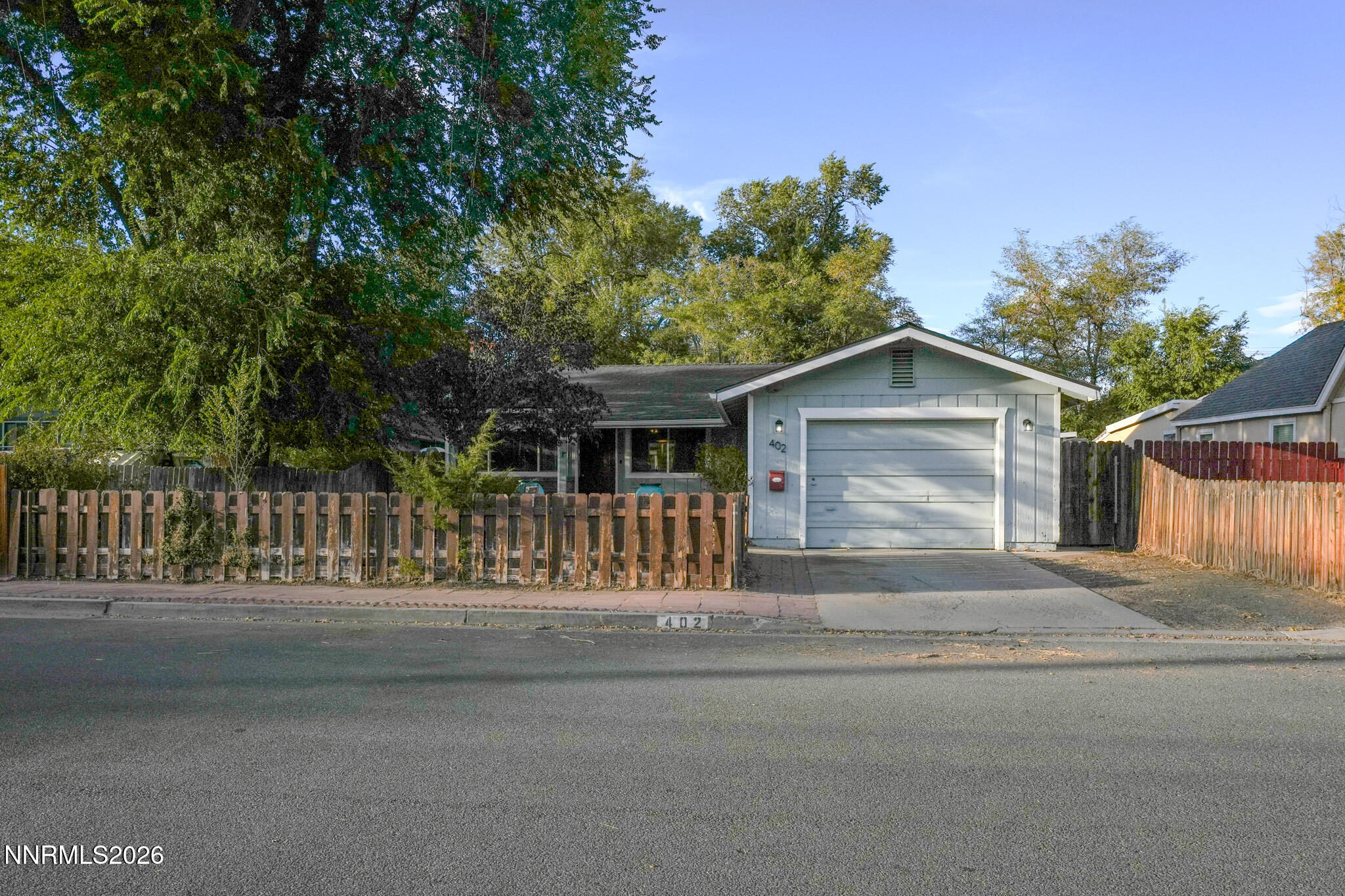 402 Corbett Street Property Photo 32