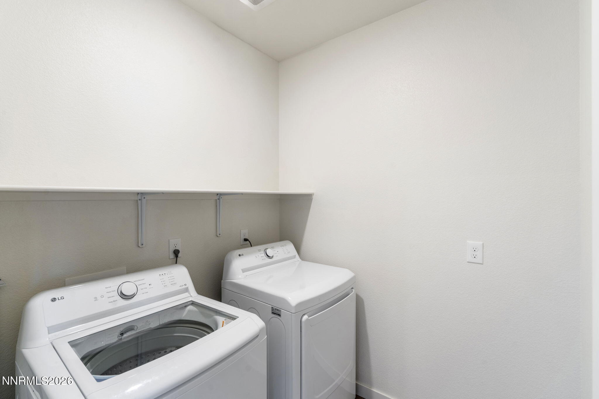 880 Jill Marie Lane Property Photo 16