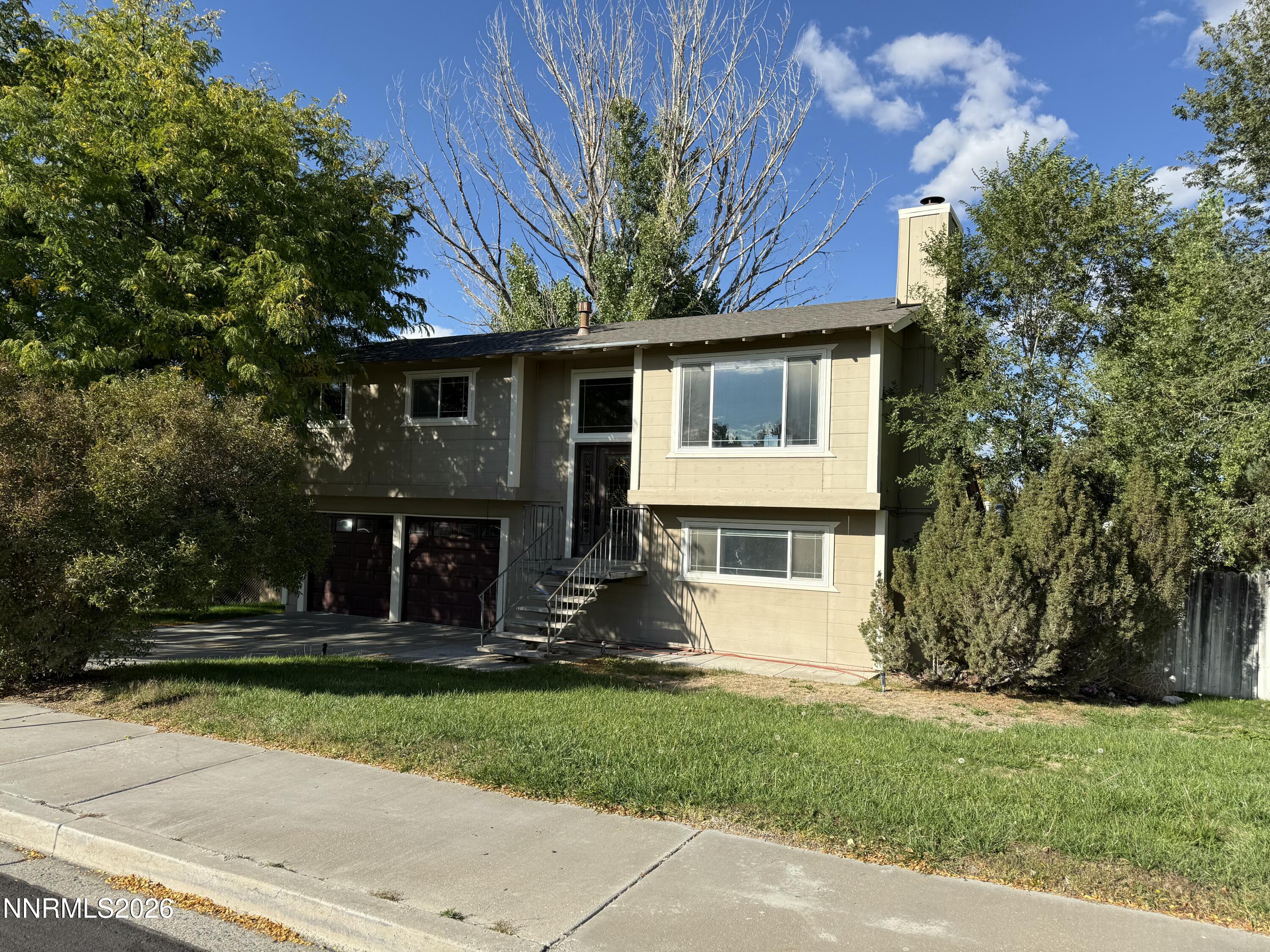 1895 Mizpah Street Property Photo 2