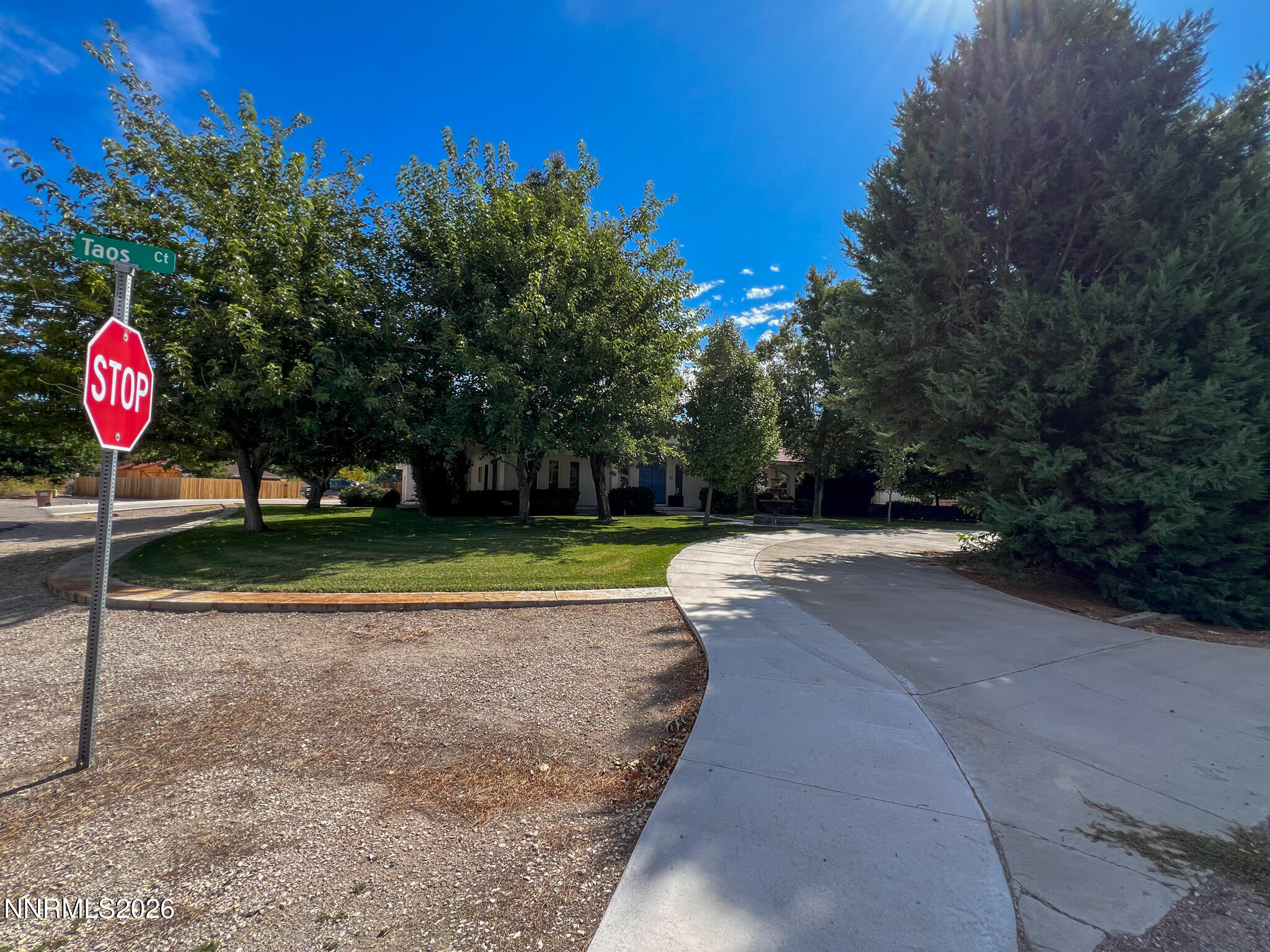 875 Taos Court Property Photo 7