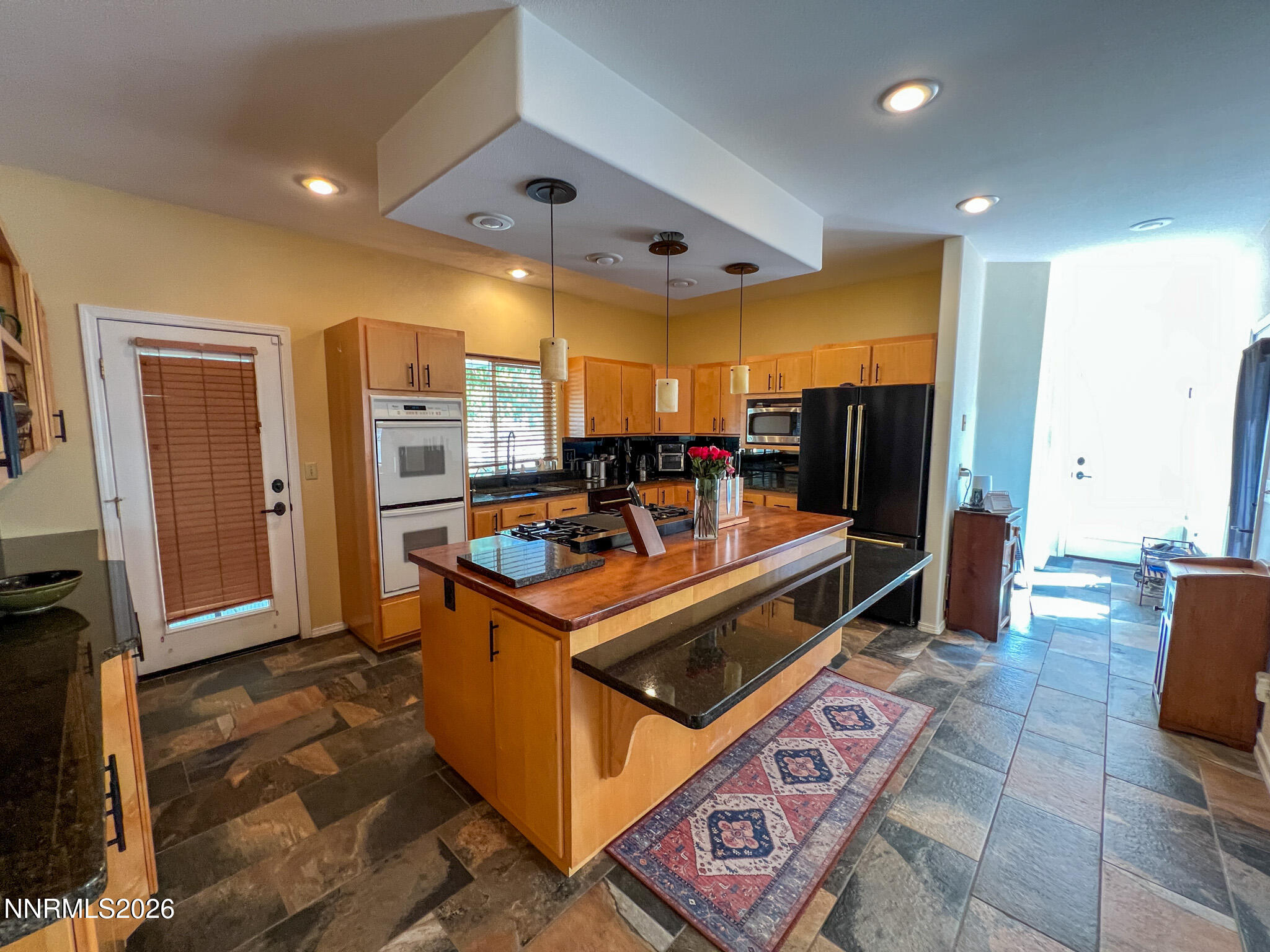 875 Taos Court Property Photo 27